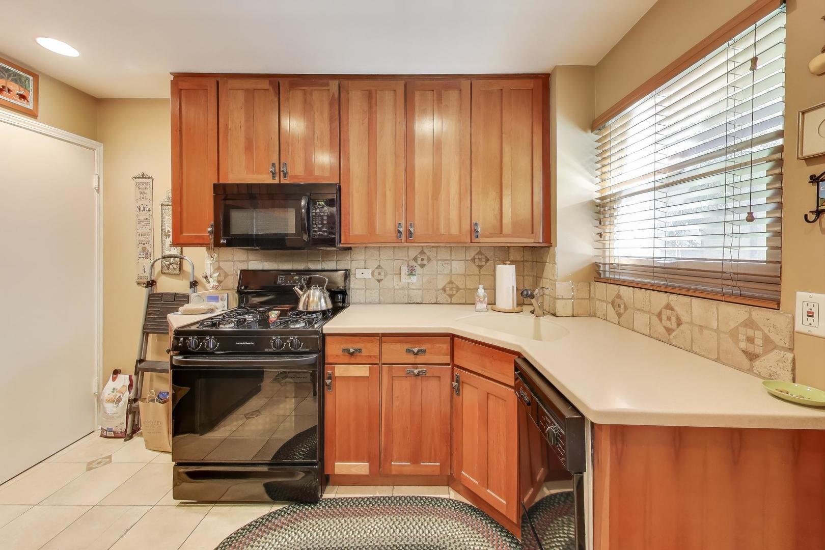 1407 N Harlem Avenue Unit: C