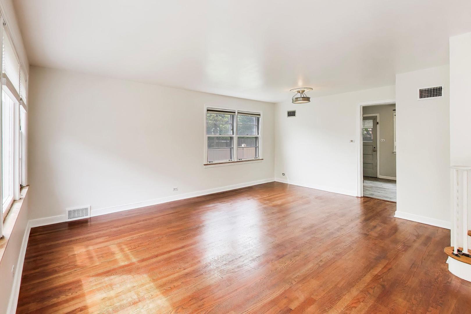 7911 North Avenue Unit: F