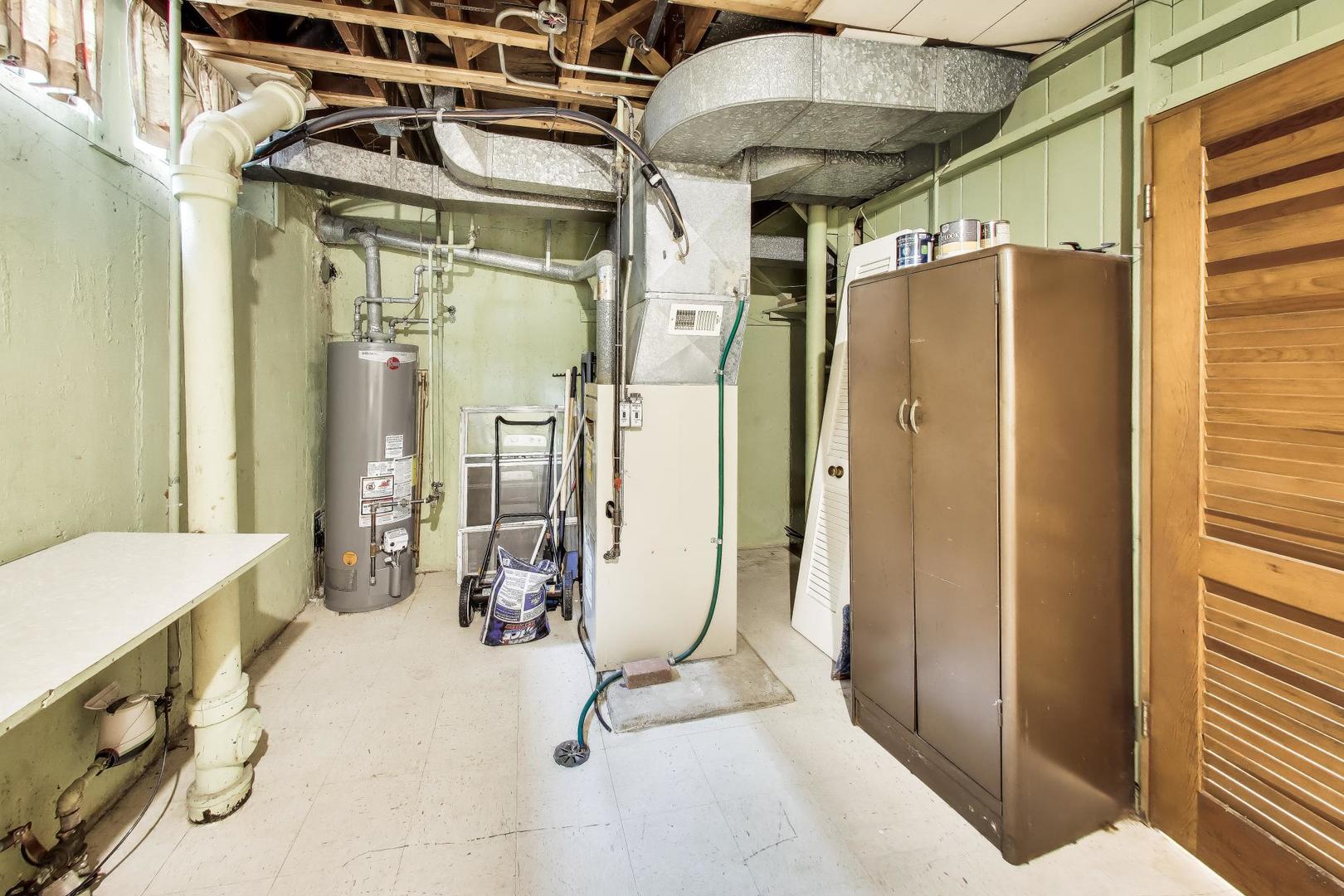 7911 North Avenue Unit: F