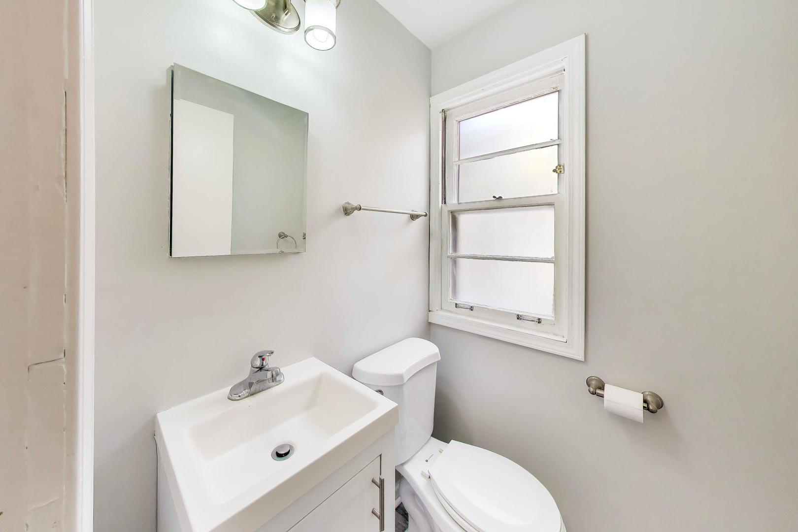 7911 North Avenue Unit: F