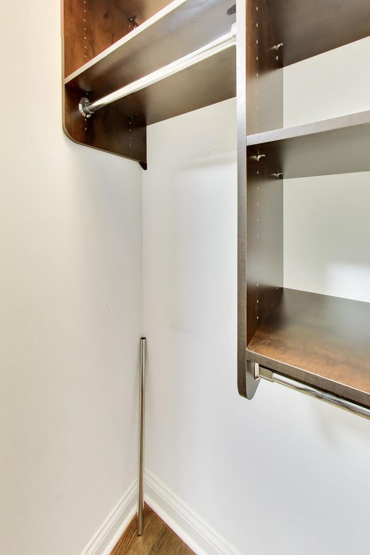 2842 N Racine Avenue Unit: 2