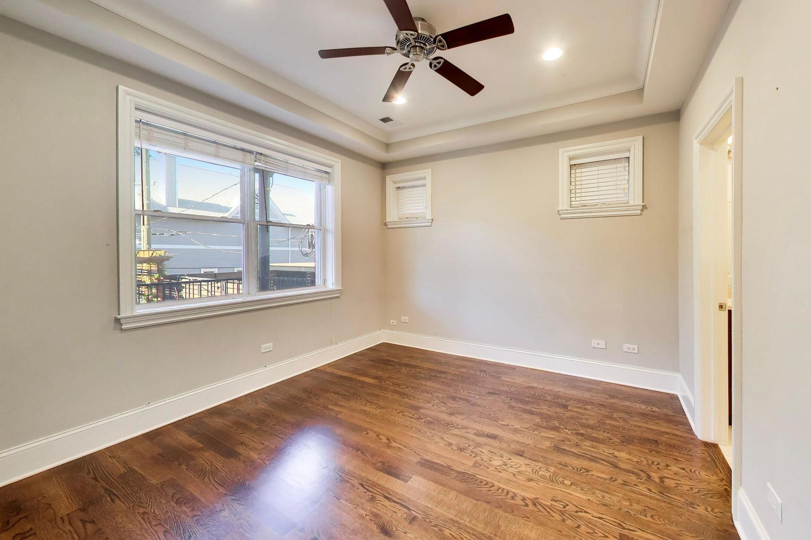 2842 N Racine Avenue Unit: 2