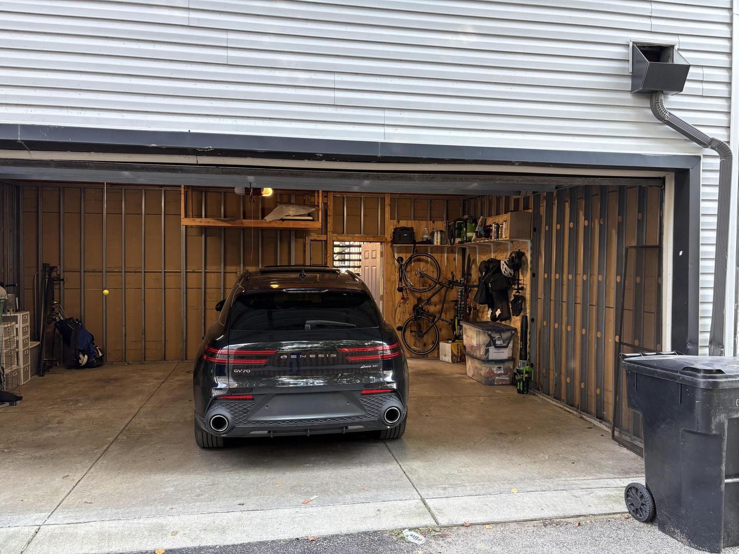 2842 N Racine Avenue Unit: 2