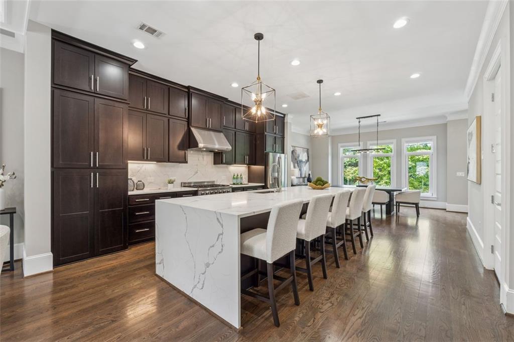 1106 Briar Cove Circle