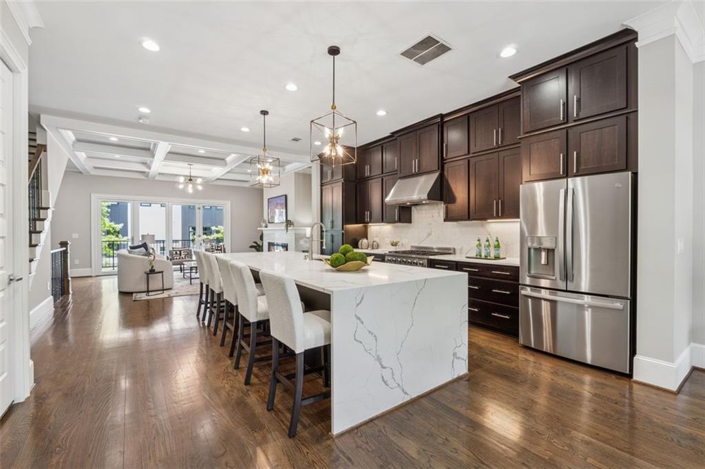 1106 Briar Cove Circle