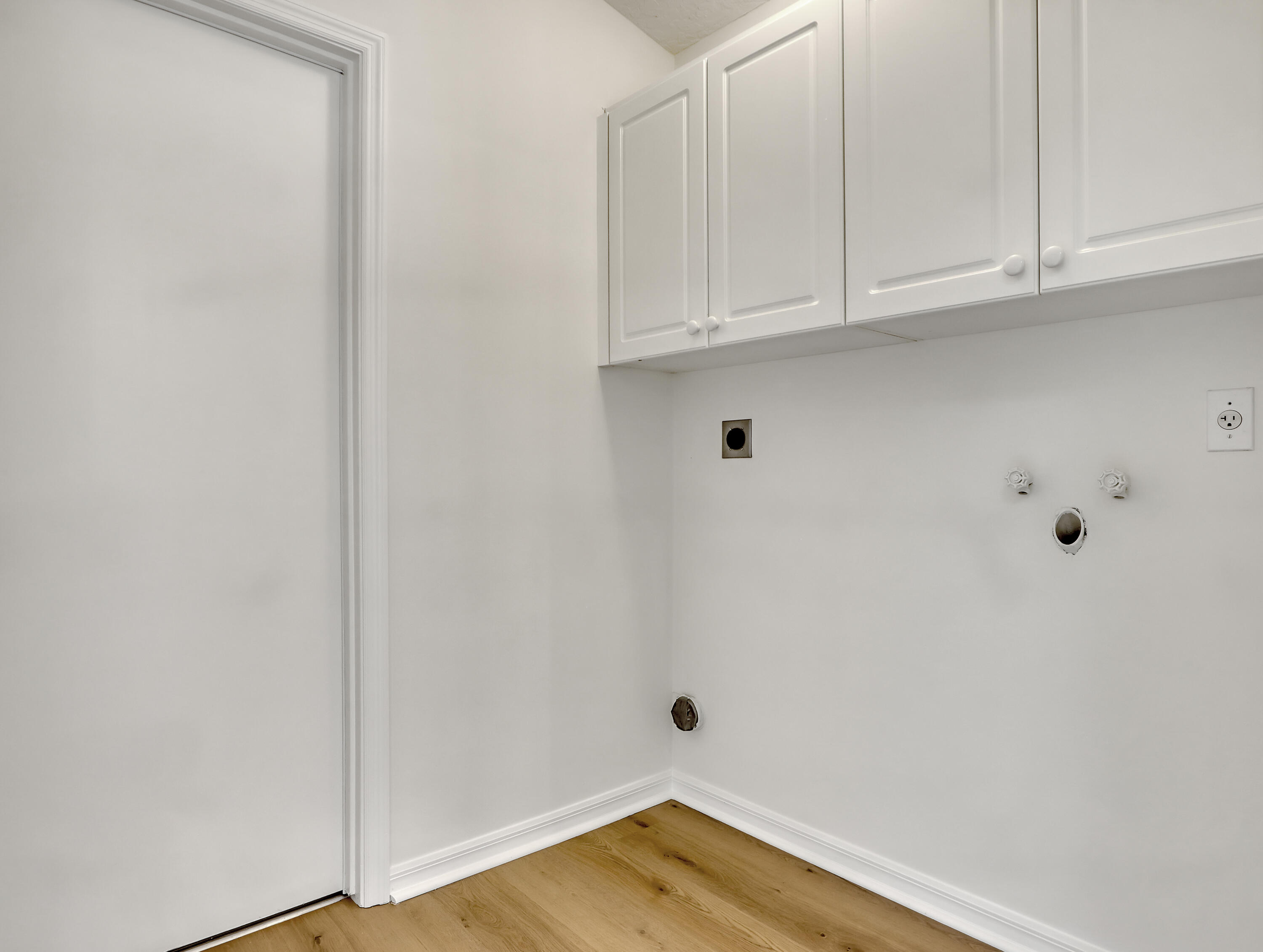 4217 Mount Carmel Lane