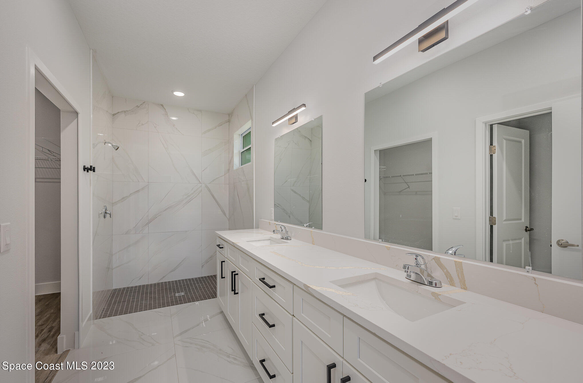 1296 Hastings Road SW
