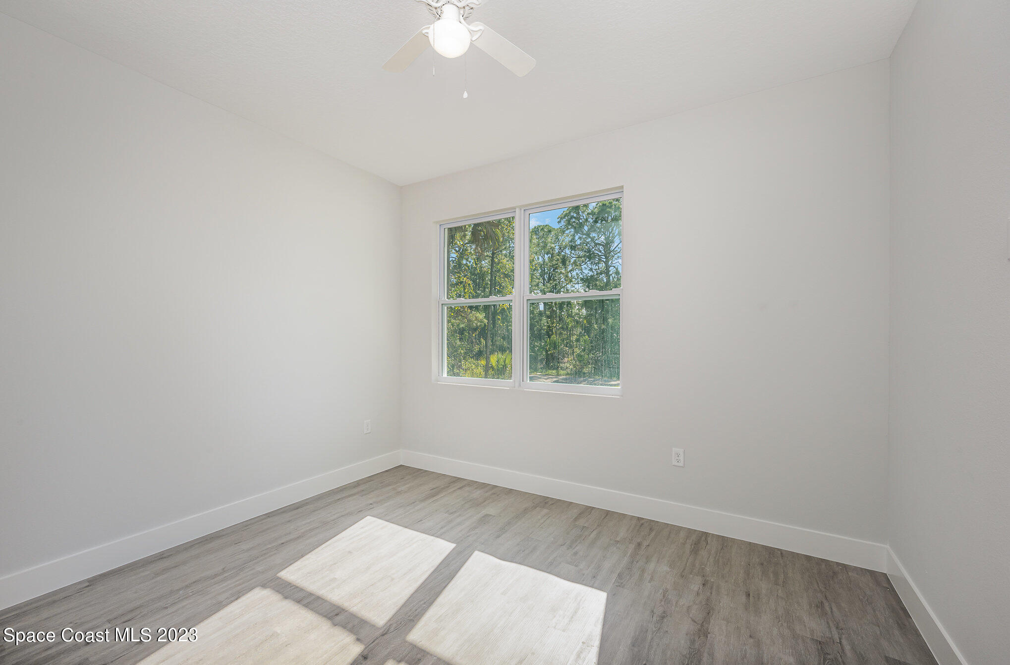 1296 Hastings Road SW