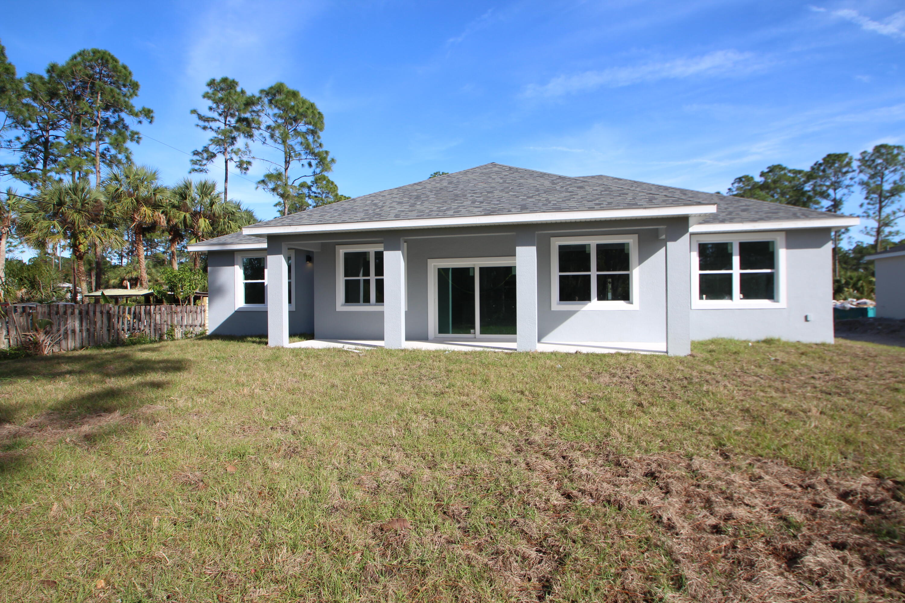 1296 Hastings Road SW