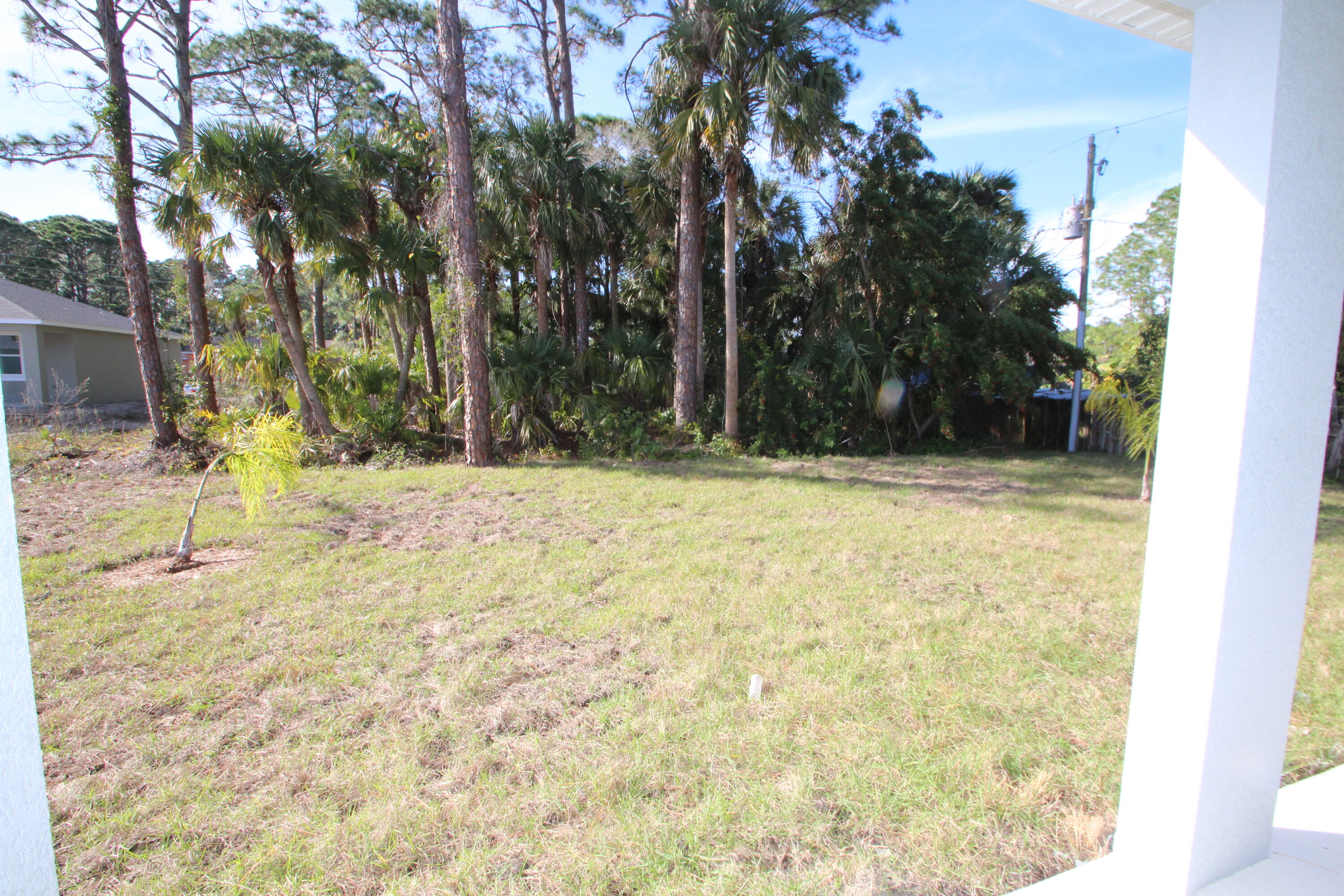 1296 Hastings Road SW