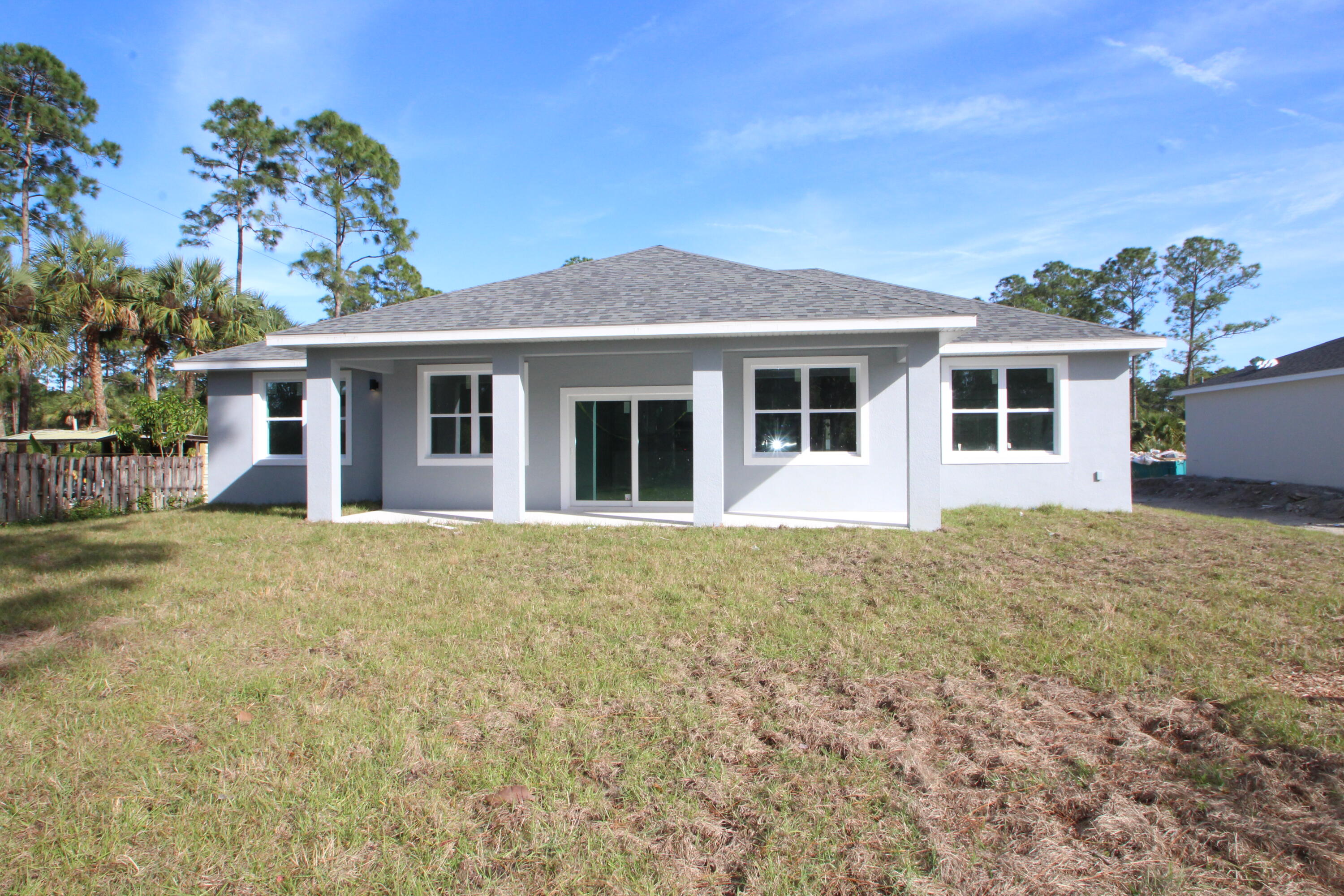 1296 Hastings Road SW