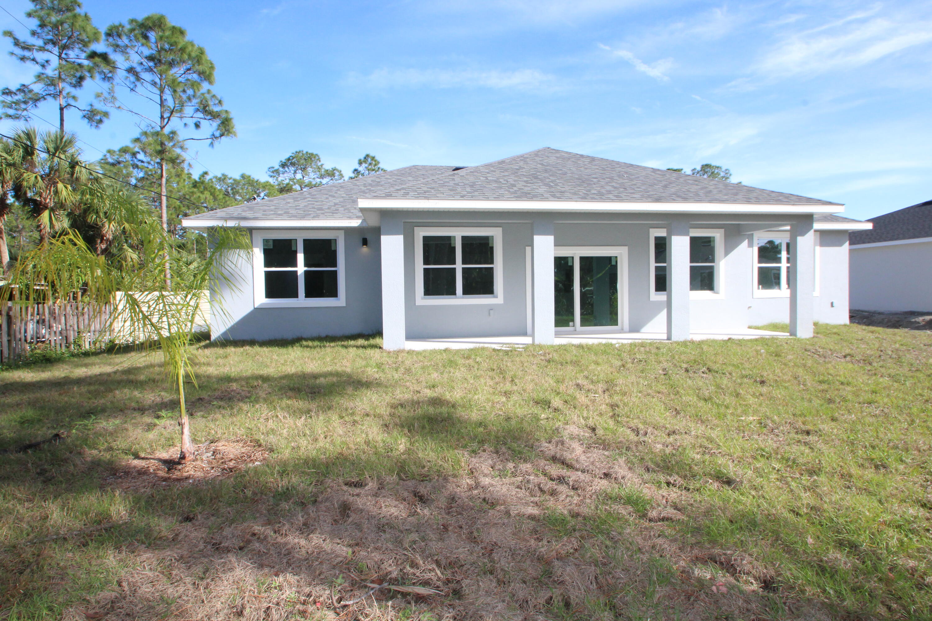1296 Hastings Road SW