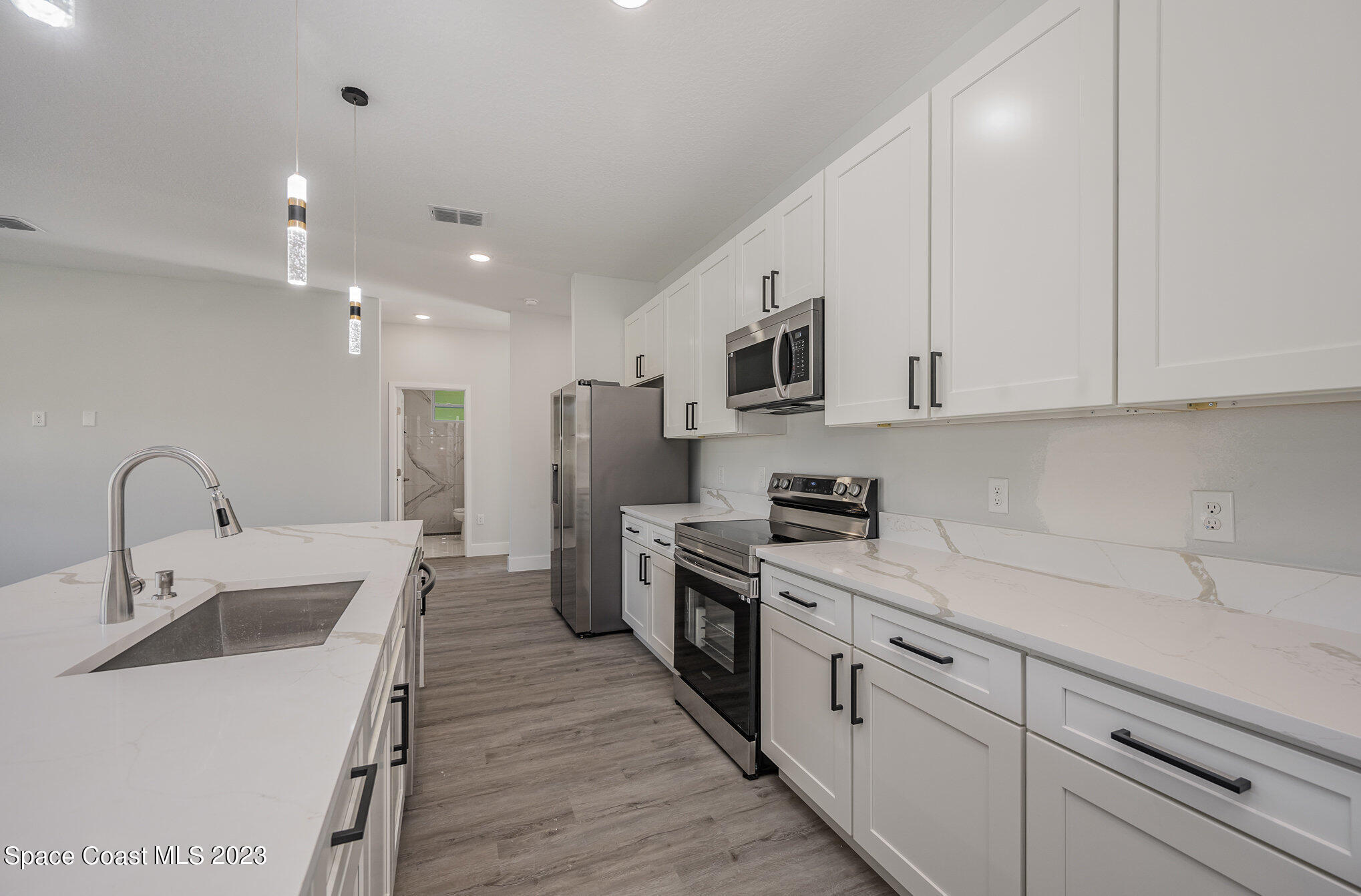 1296 Hastings Road SW