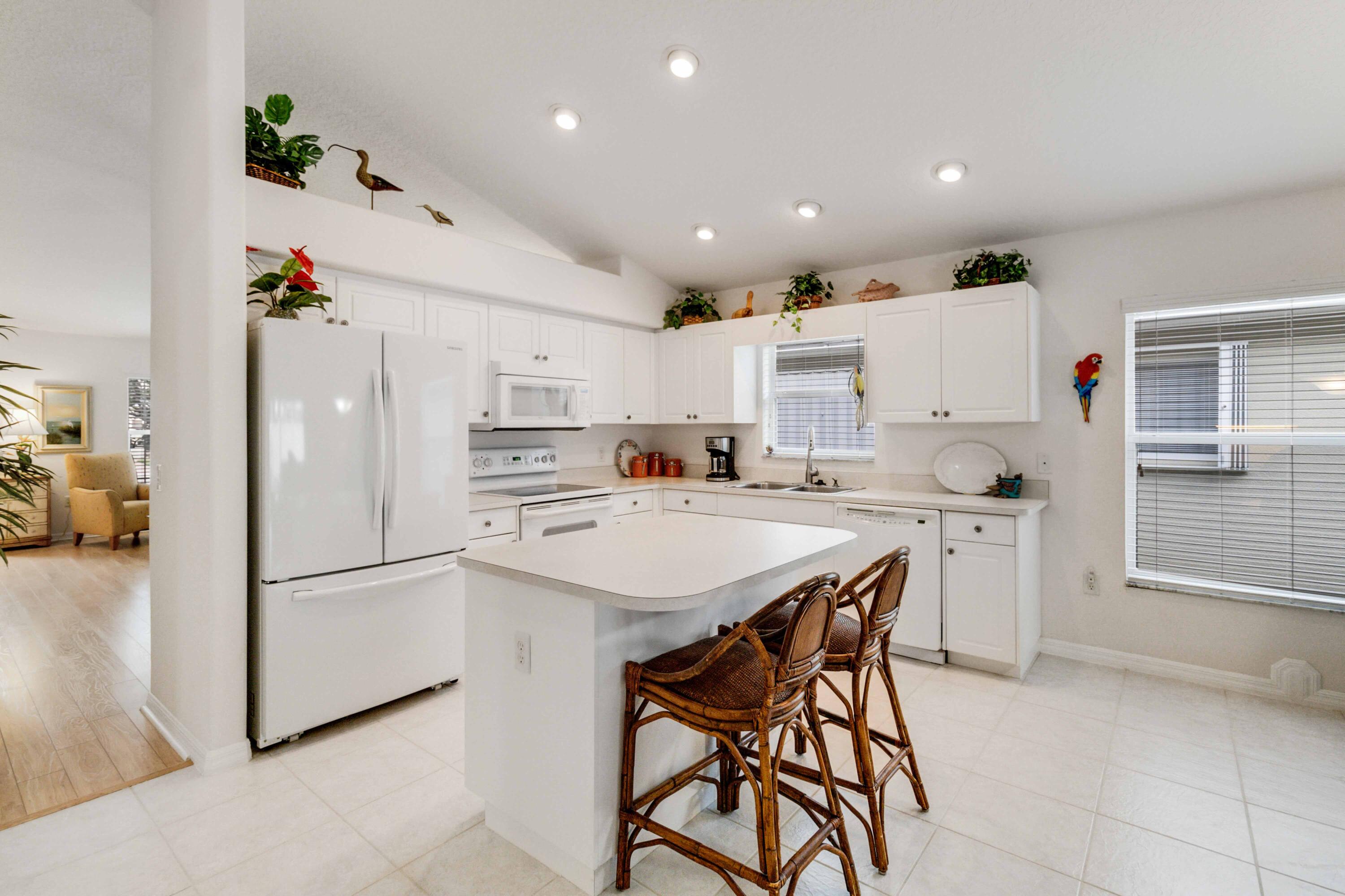 1381 Indian Oaks Drive