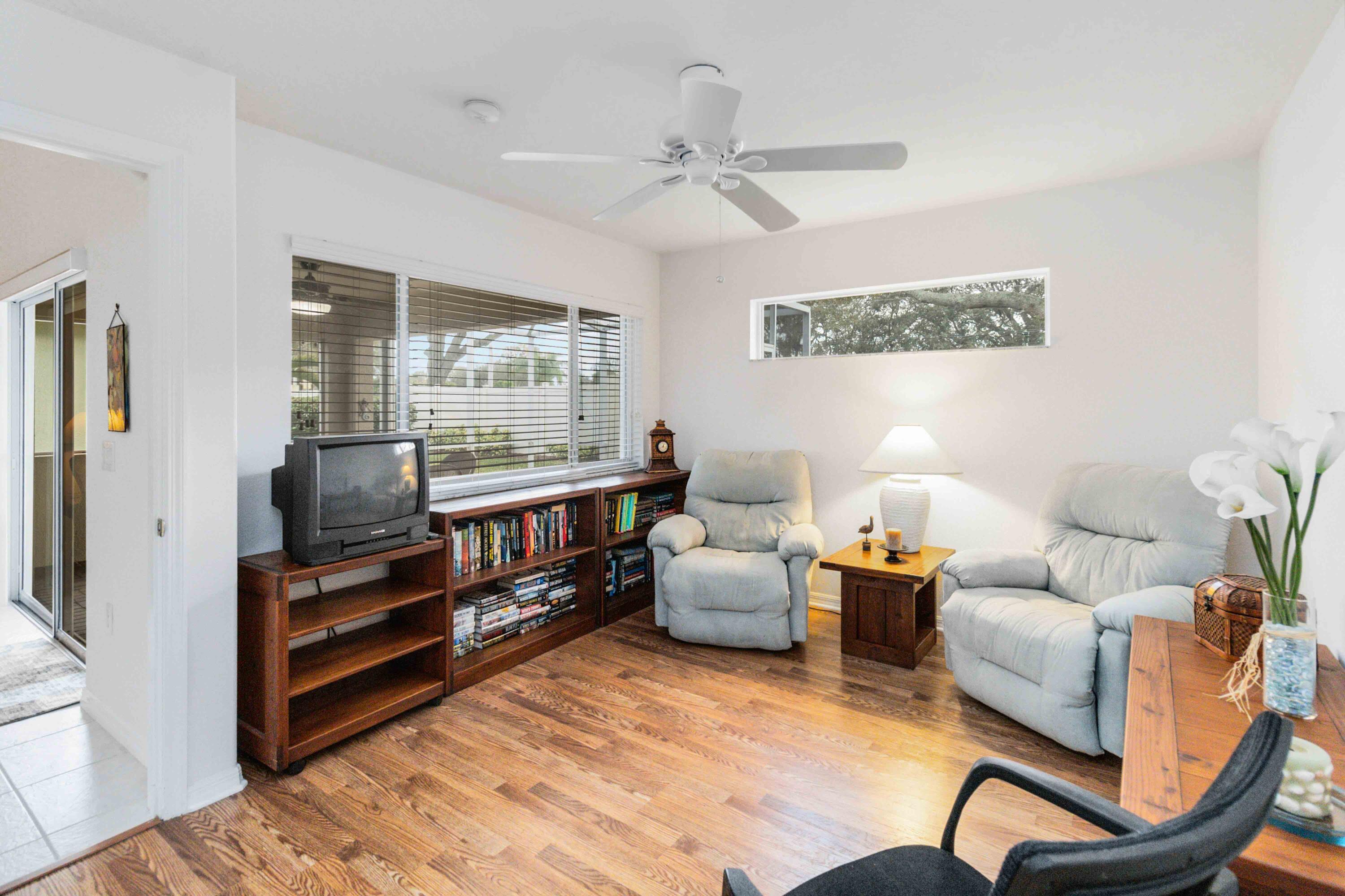 1381 Indian Oaks Drive