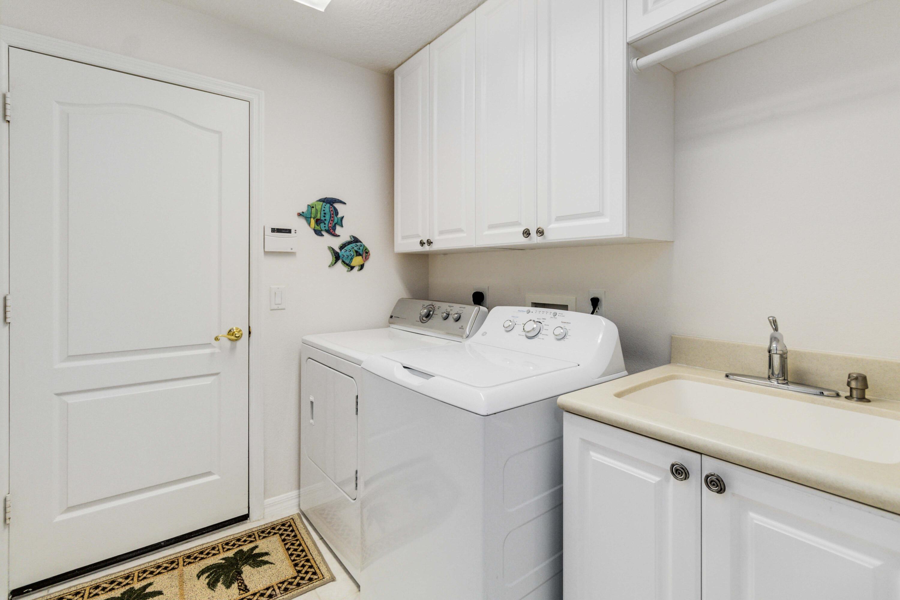 1381 Indian Oaks Drive