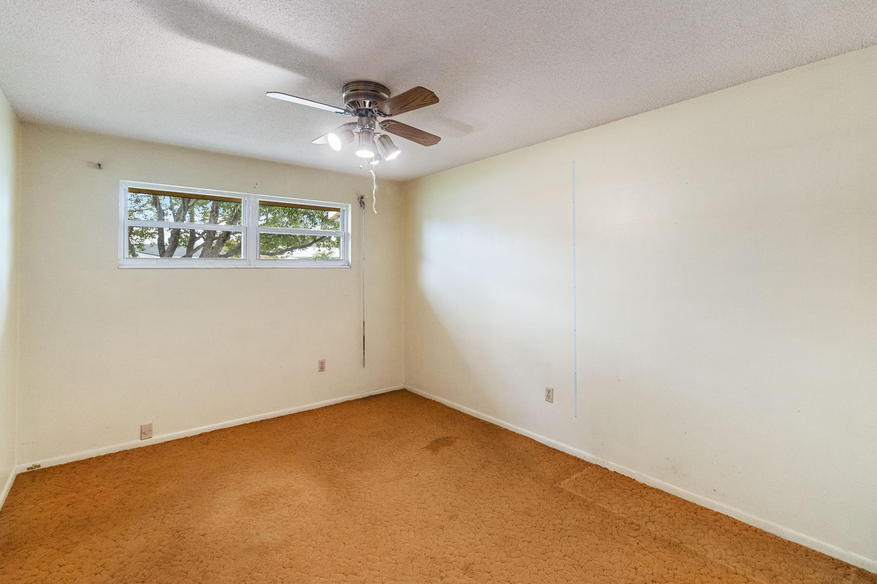 1530 Windward
