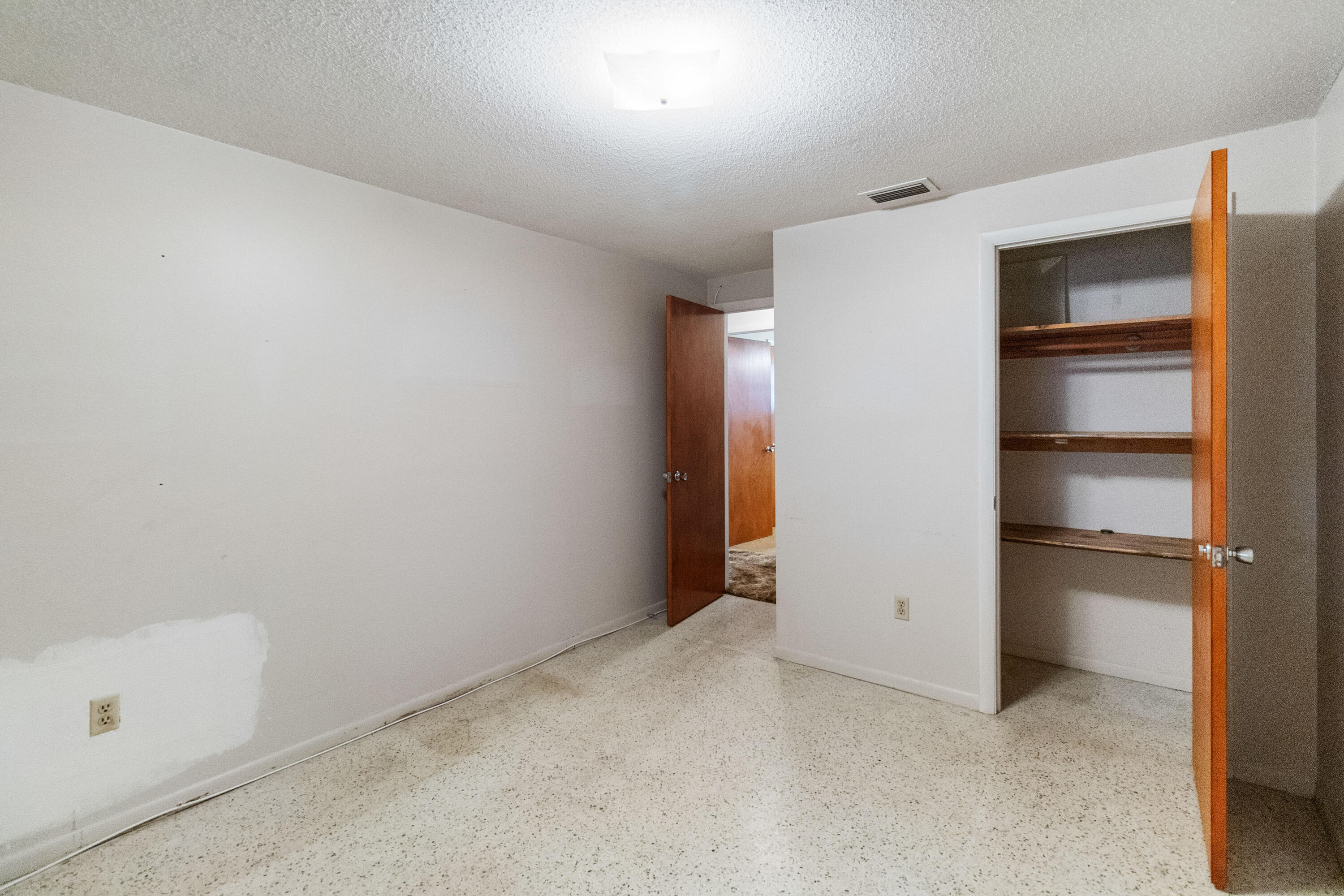 1530 Windward