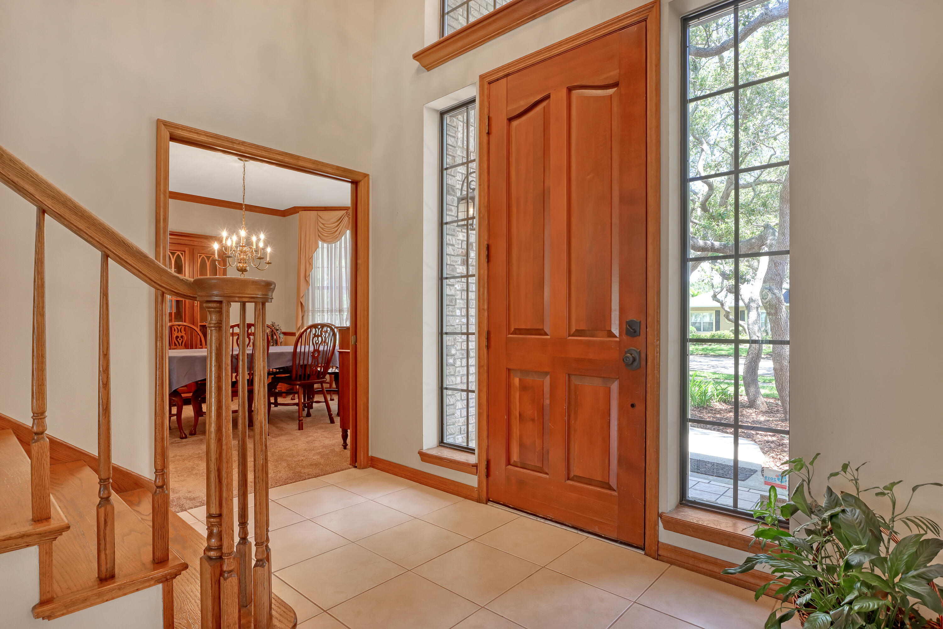 561 Nightingale Drive