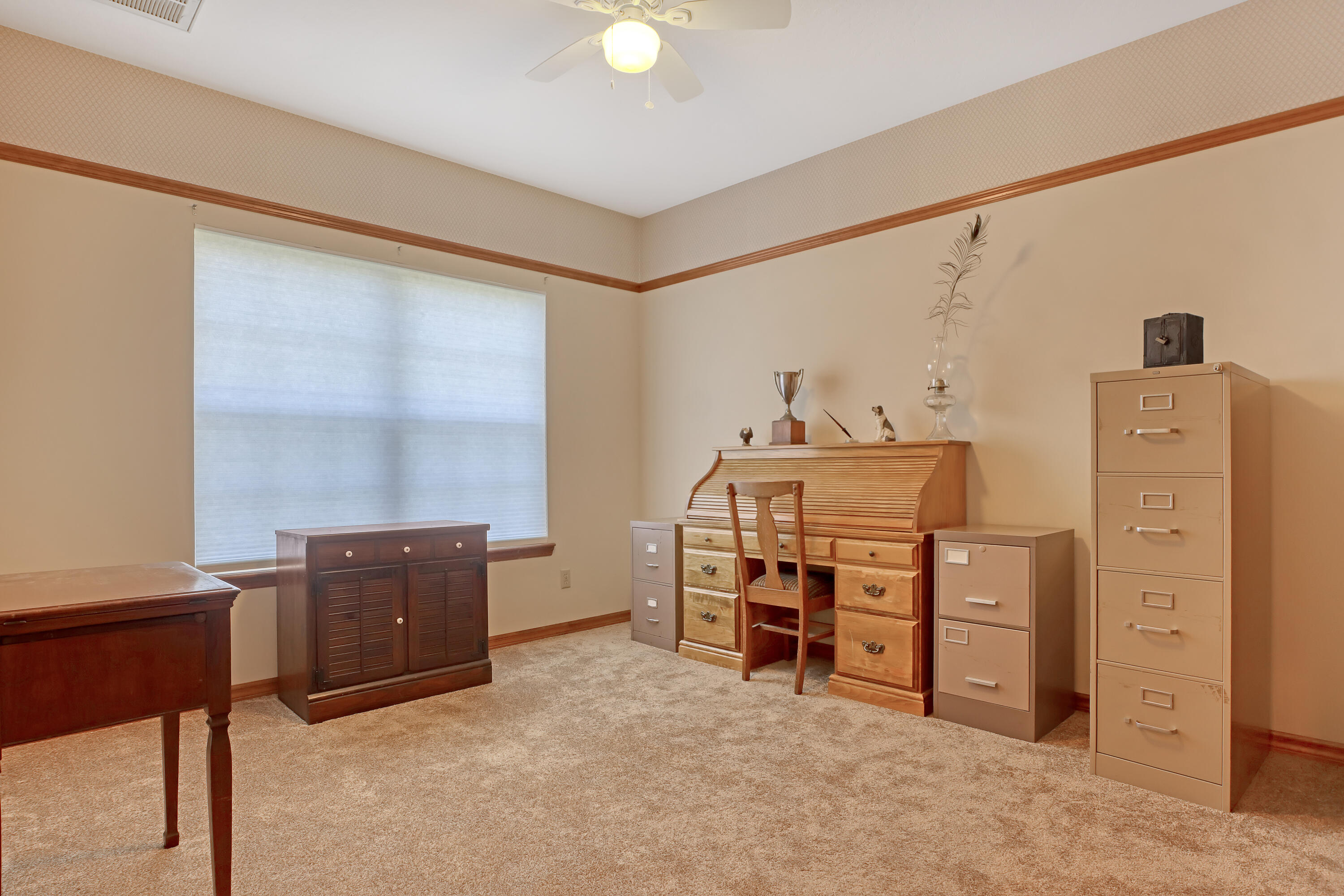 561 Nightingale Drive