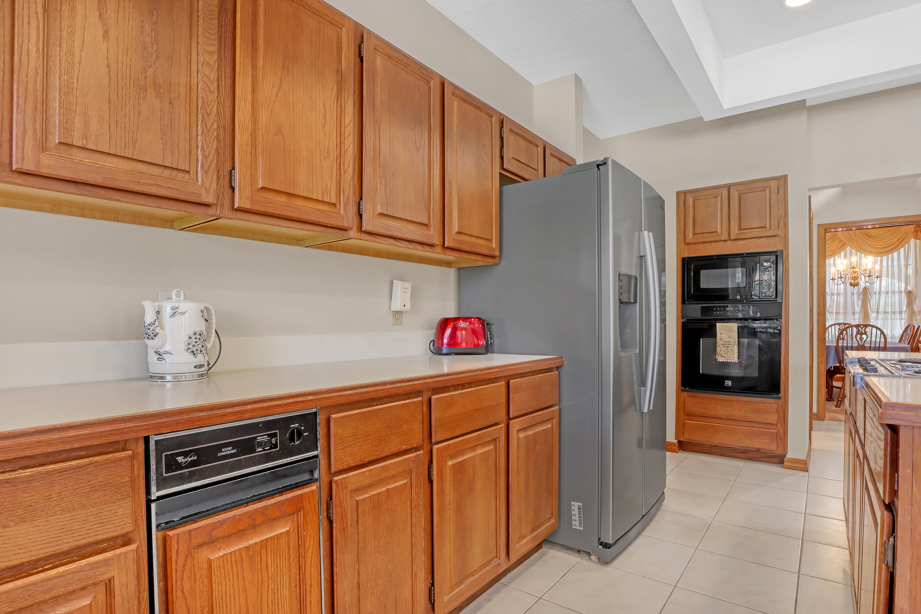 561 Nightingale Drive