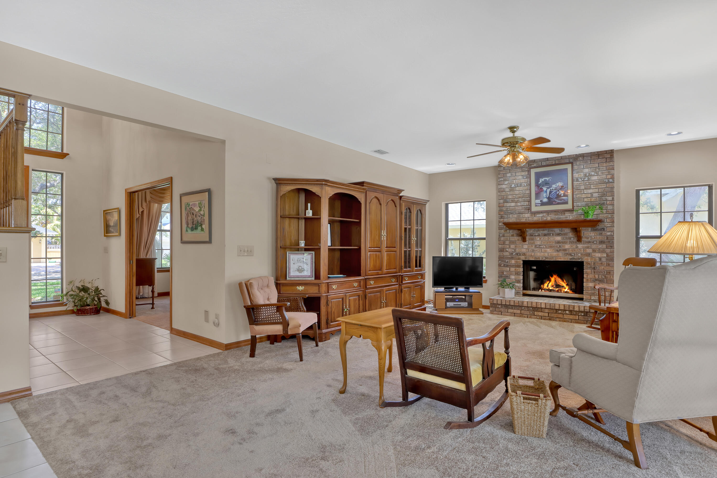 561 Nightingale Drive