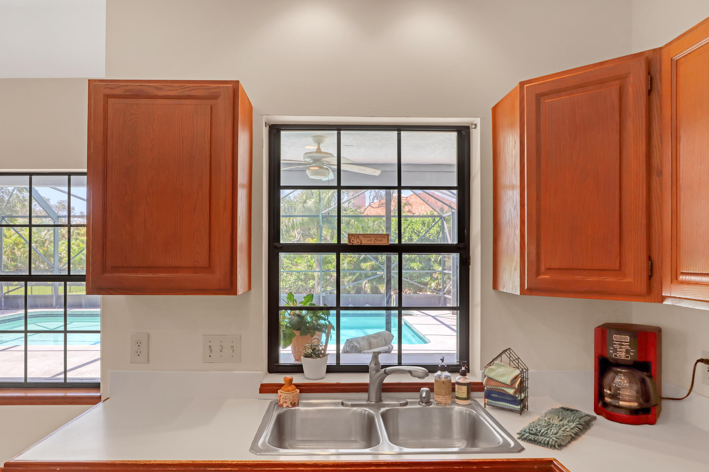 561 Nightingale Drive