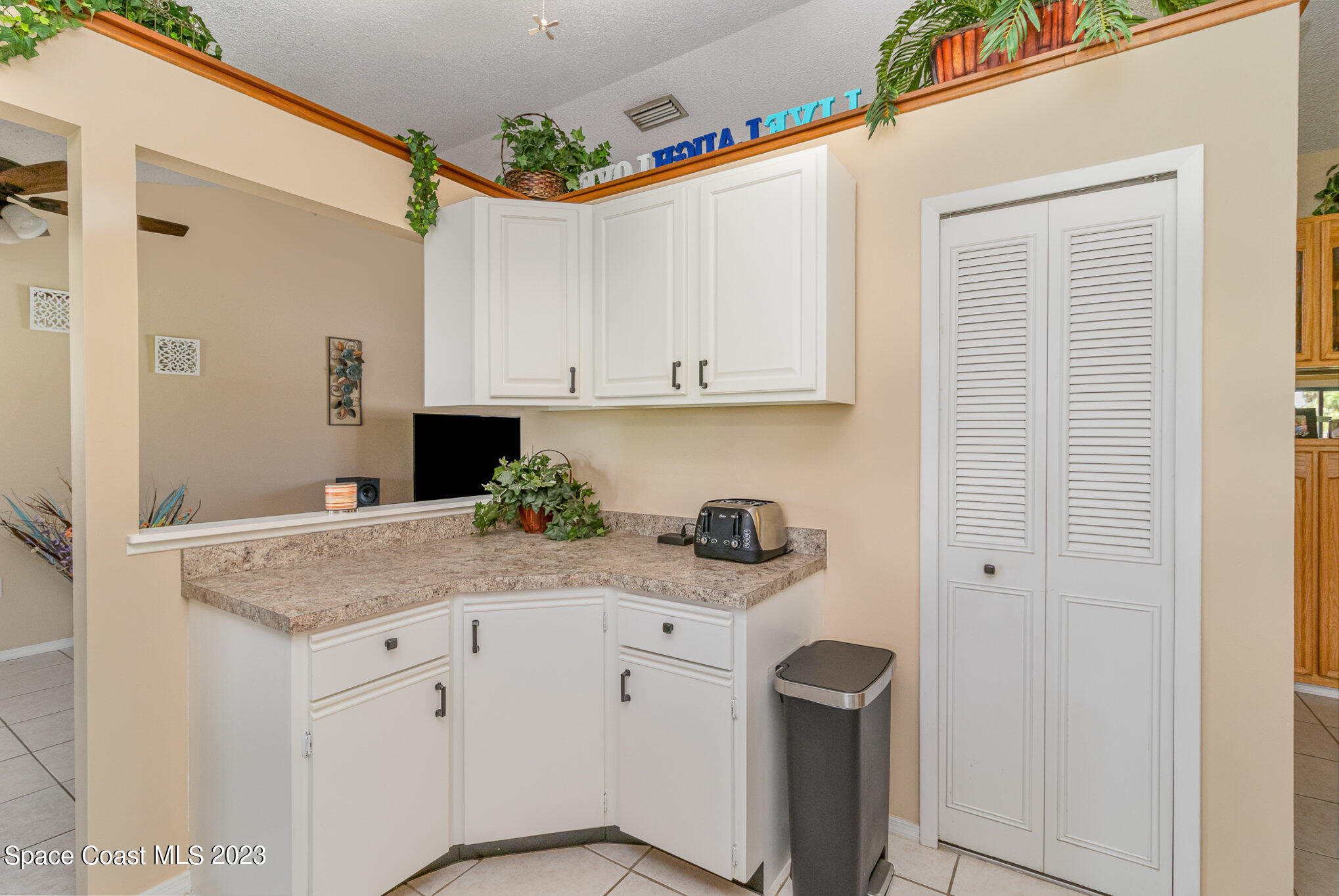 589 Audubon Avenue NE