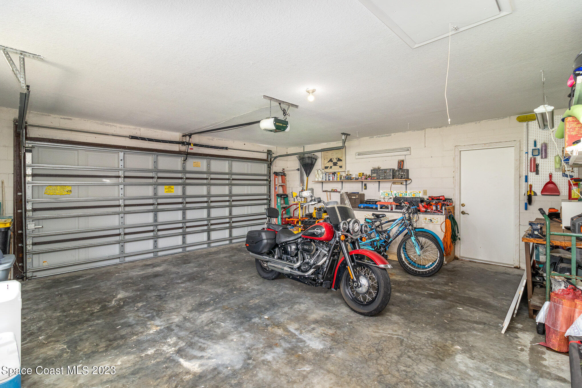 589 Audubon Avenue NE