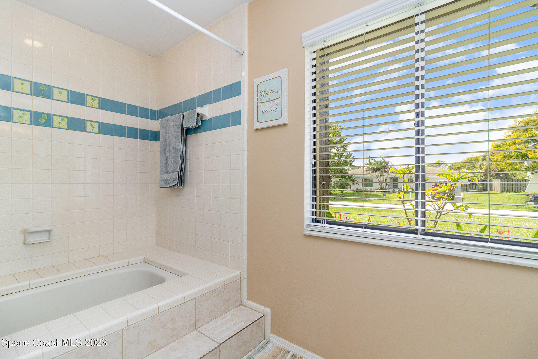 589 Audubon Avenue NE