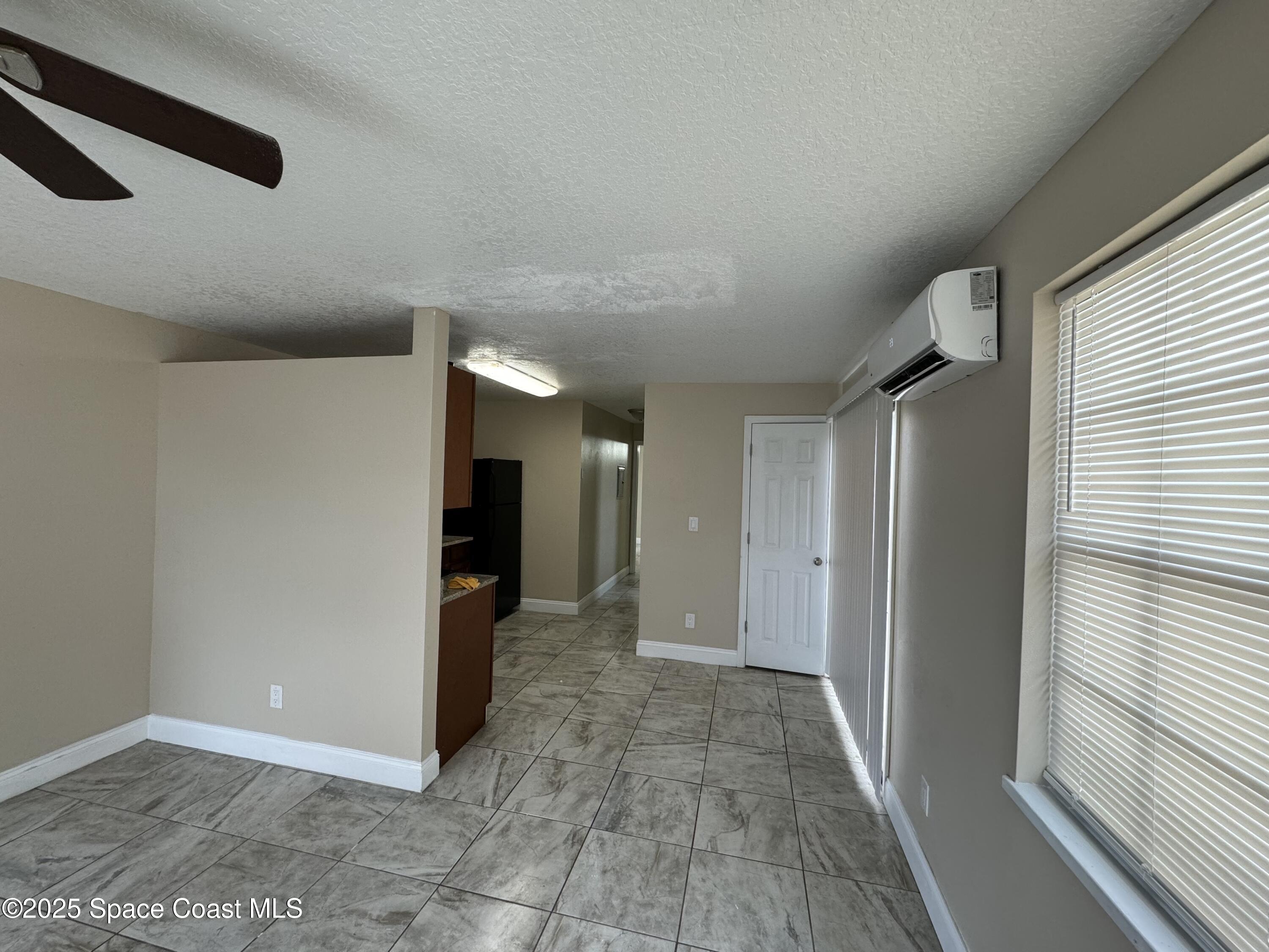 2005 Carlton Drive, 6