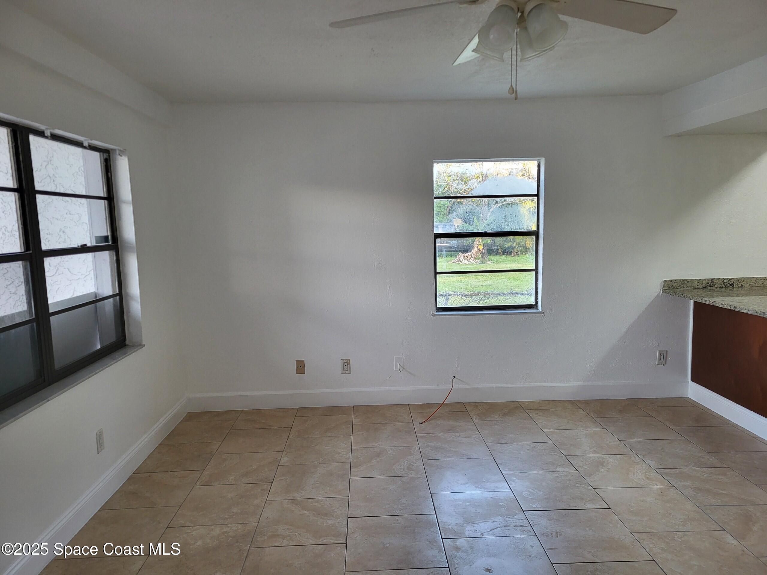 2005 Carlton Drive, 3