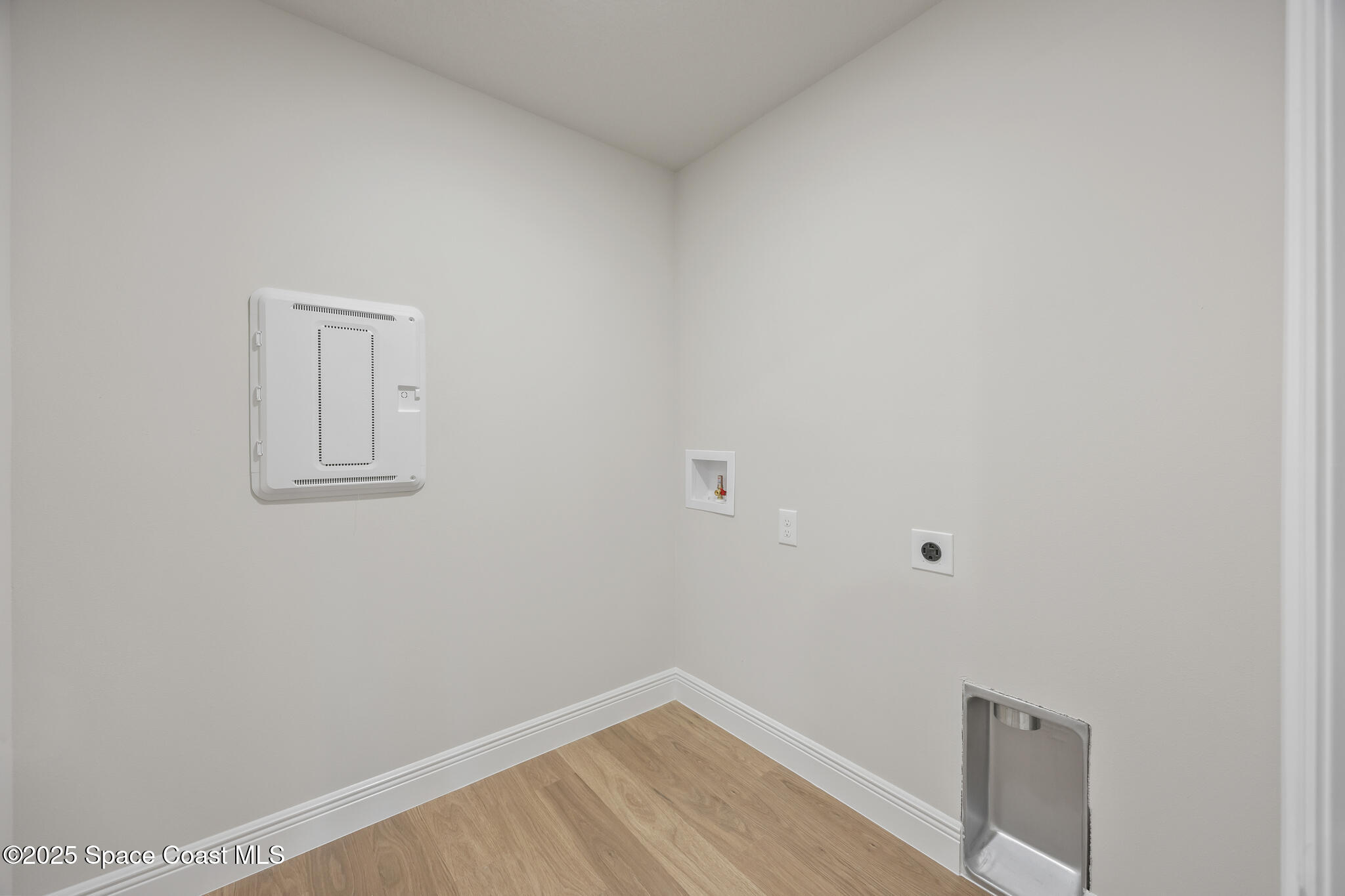 207 Hidden Woods Place