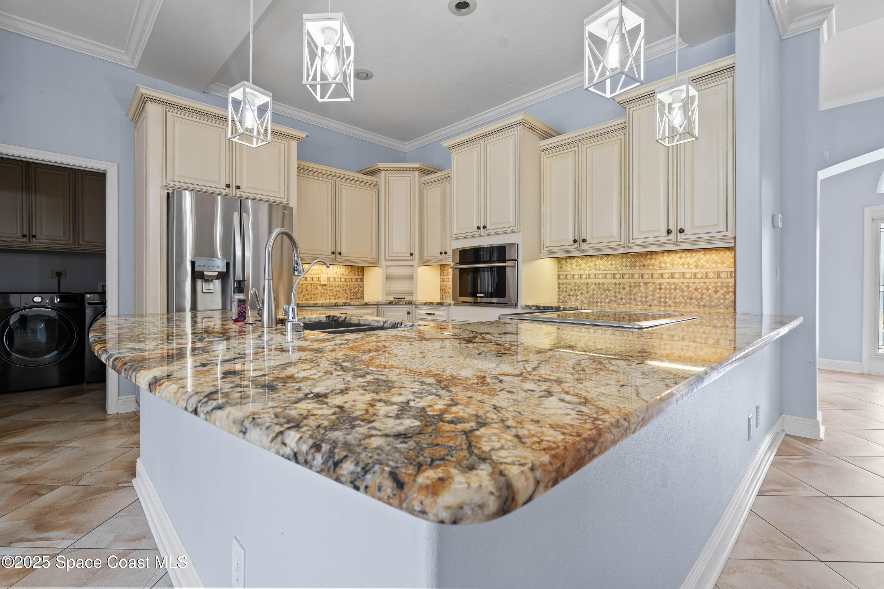 262 Sanibel Way