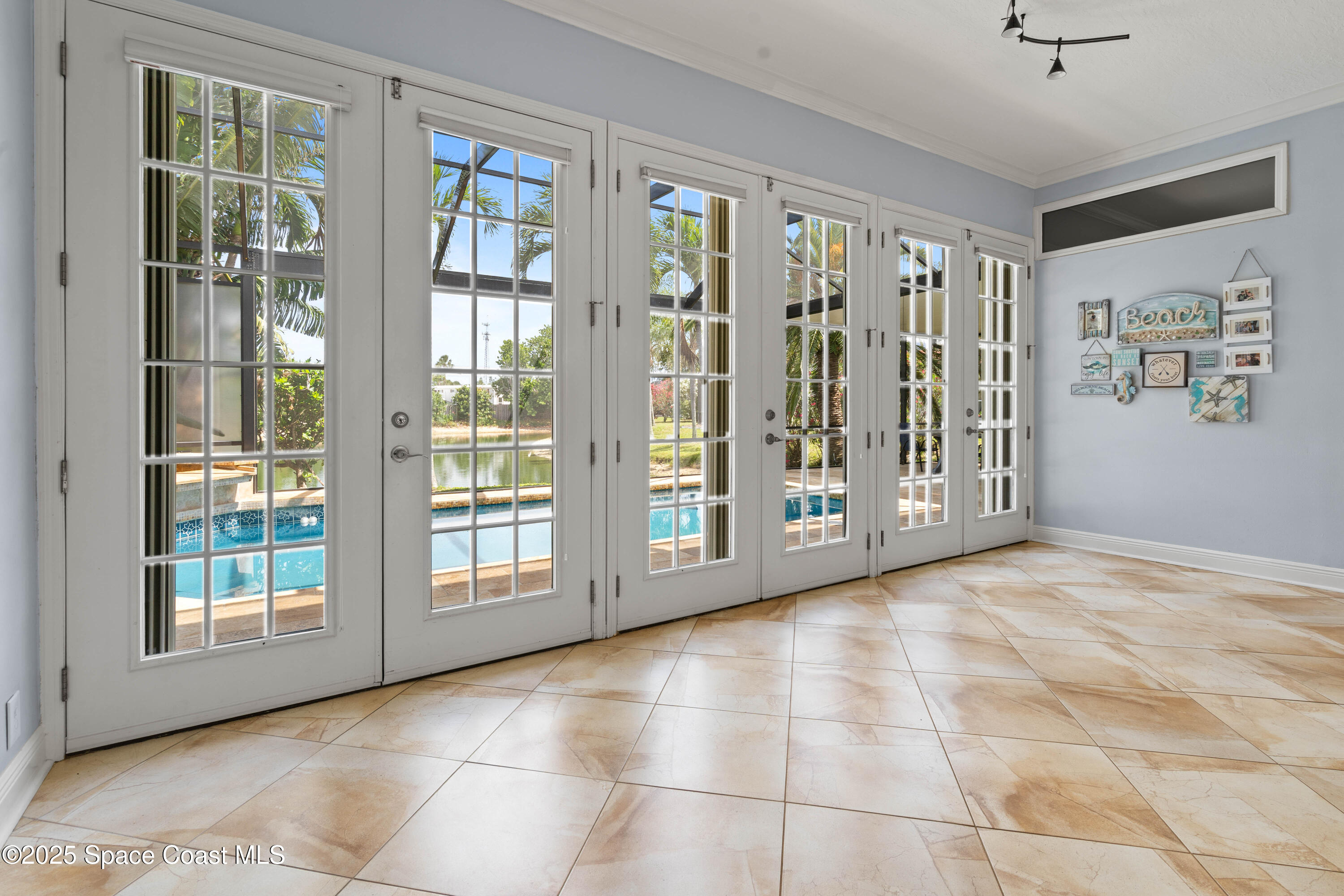 262 Sanibel Way