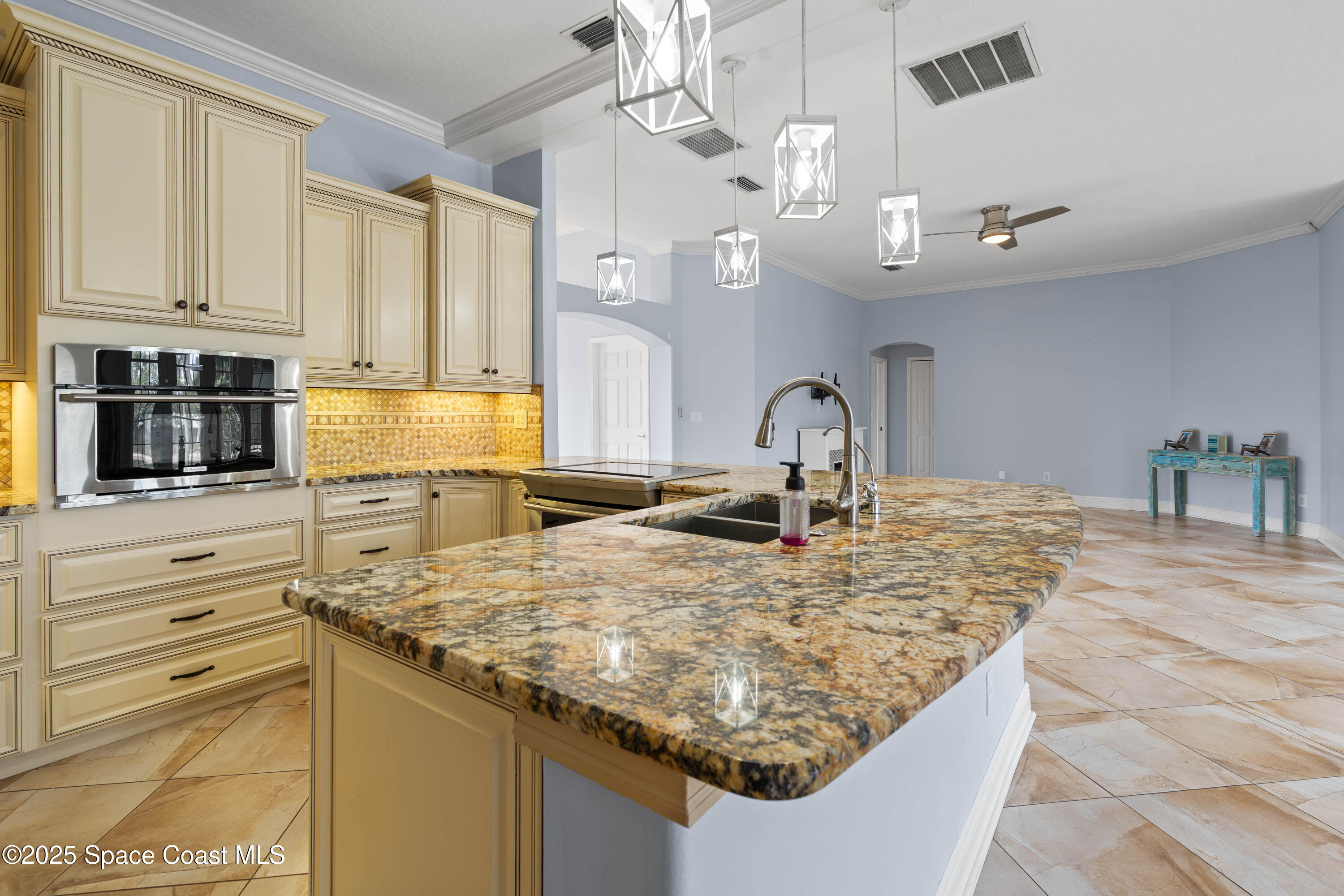 262 Sanibel Way