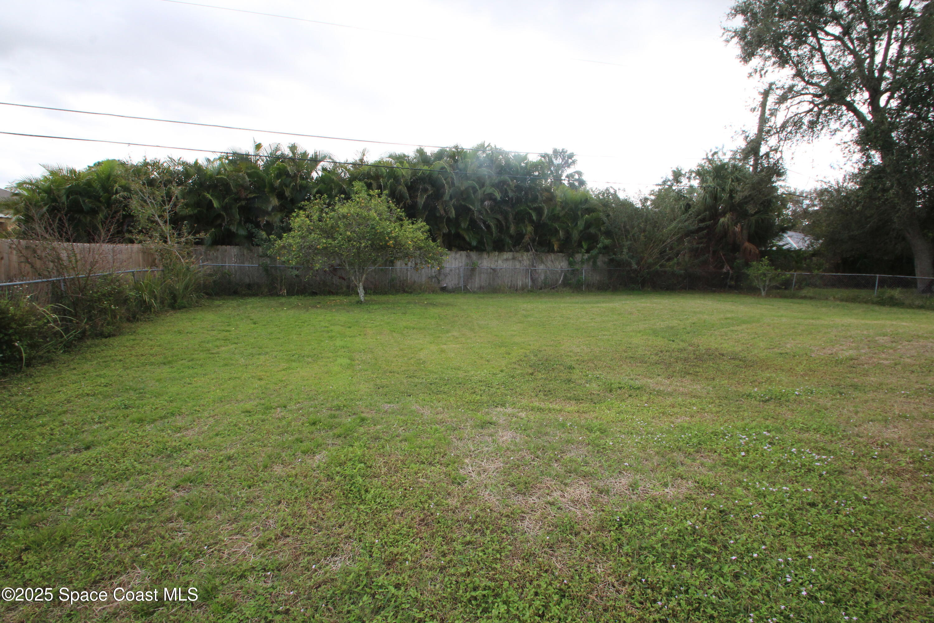 1040 Hosbine Street SE