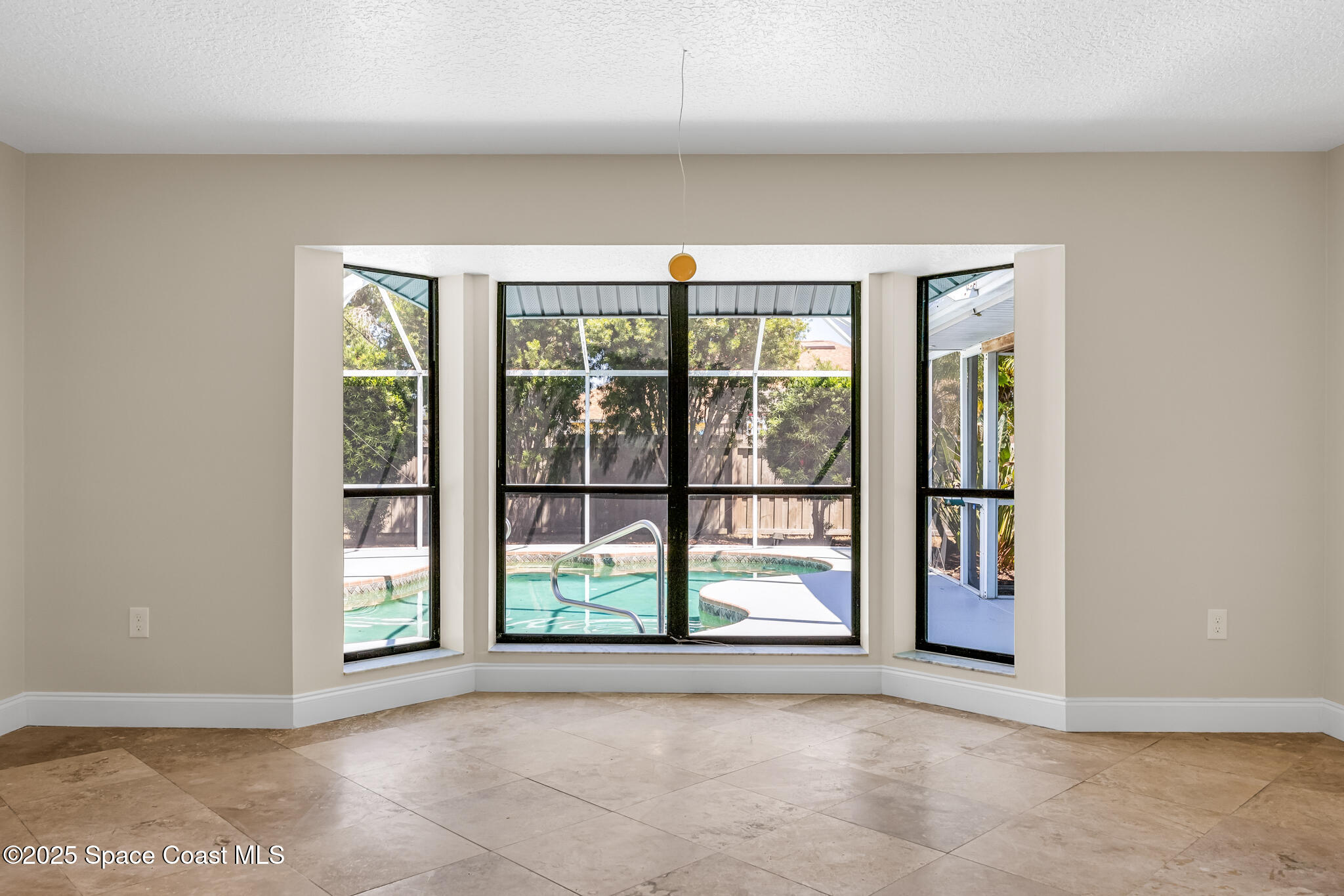 619 Dinner Street NE