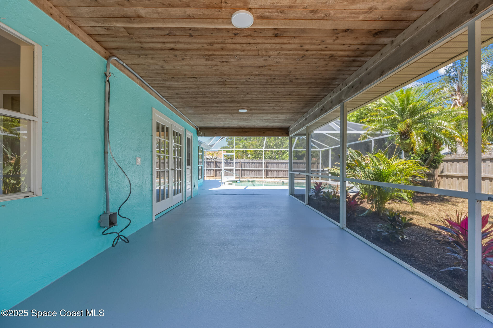 619 Dinner Street NE