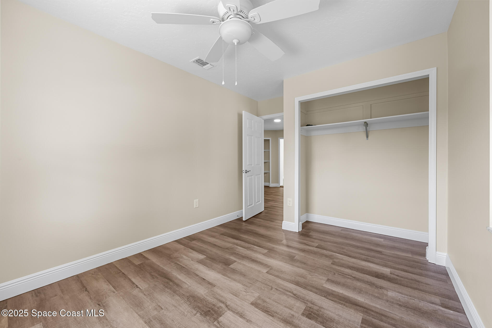 619 Dinner Street NE