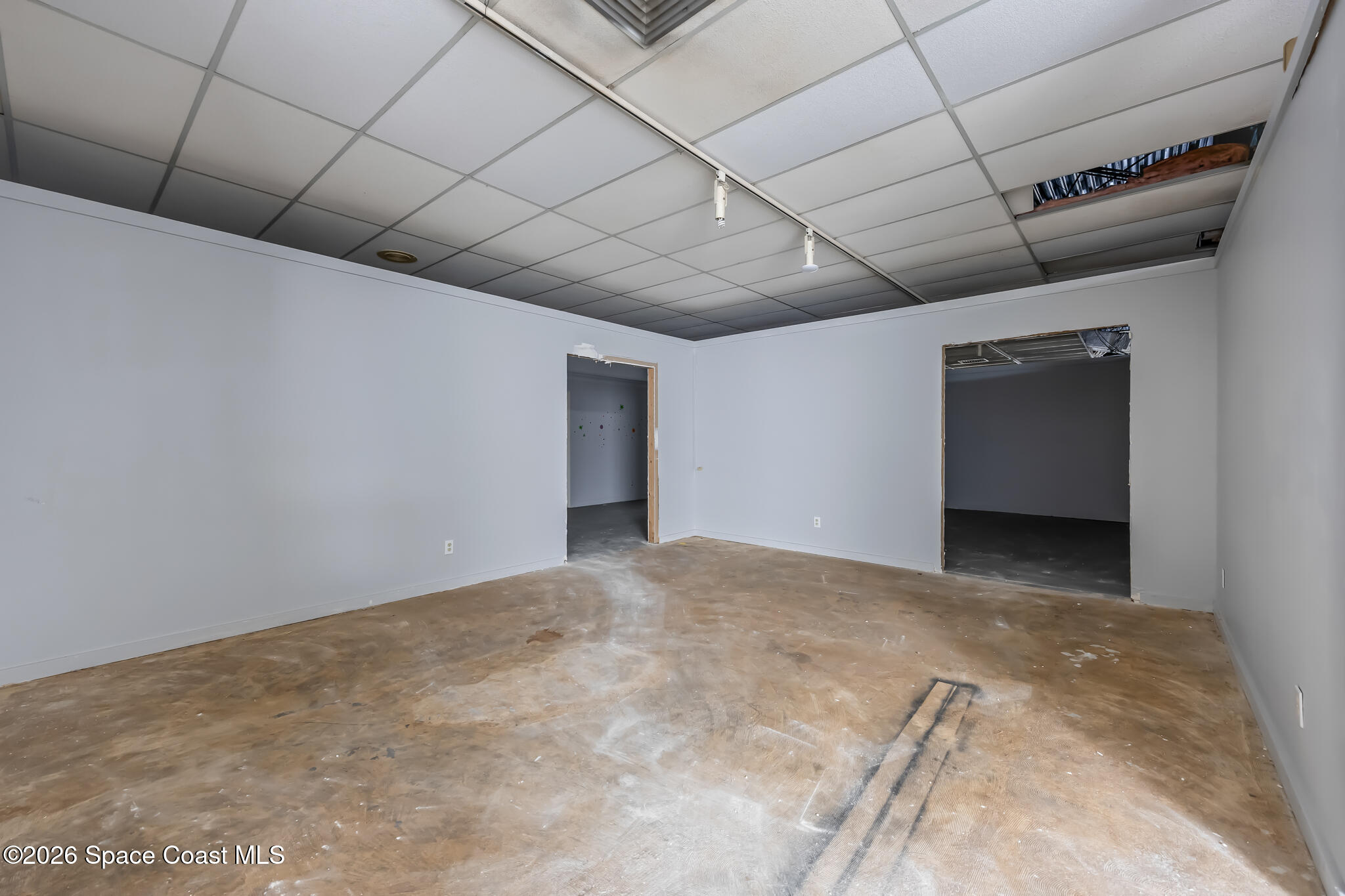 2705 N Harbor City Boulevard