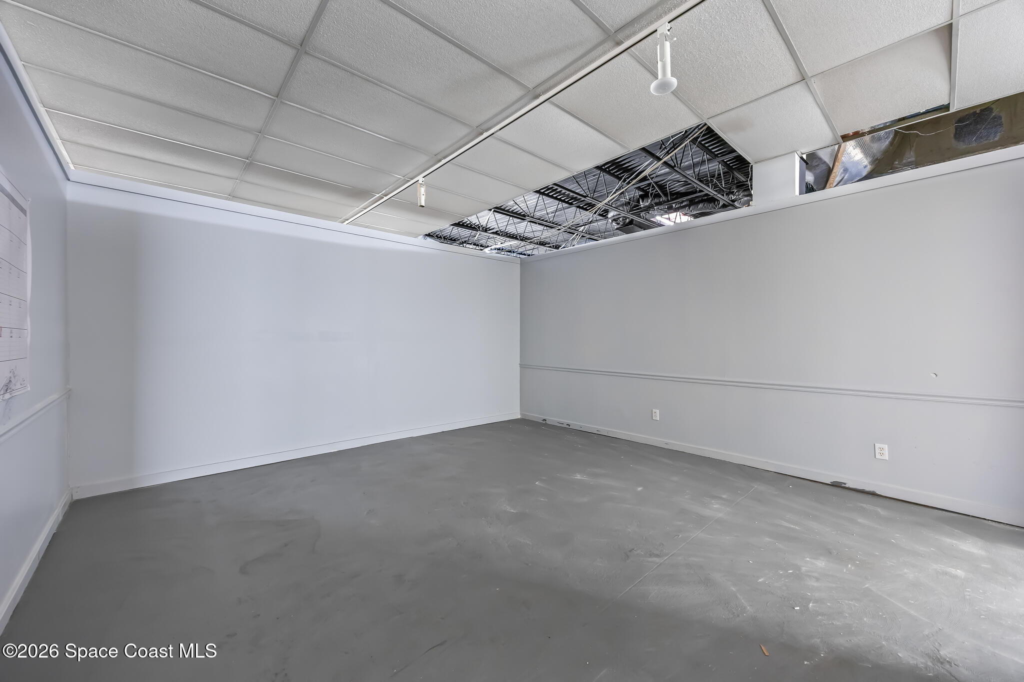 2705 N Harbor City Boulevard