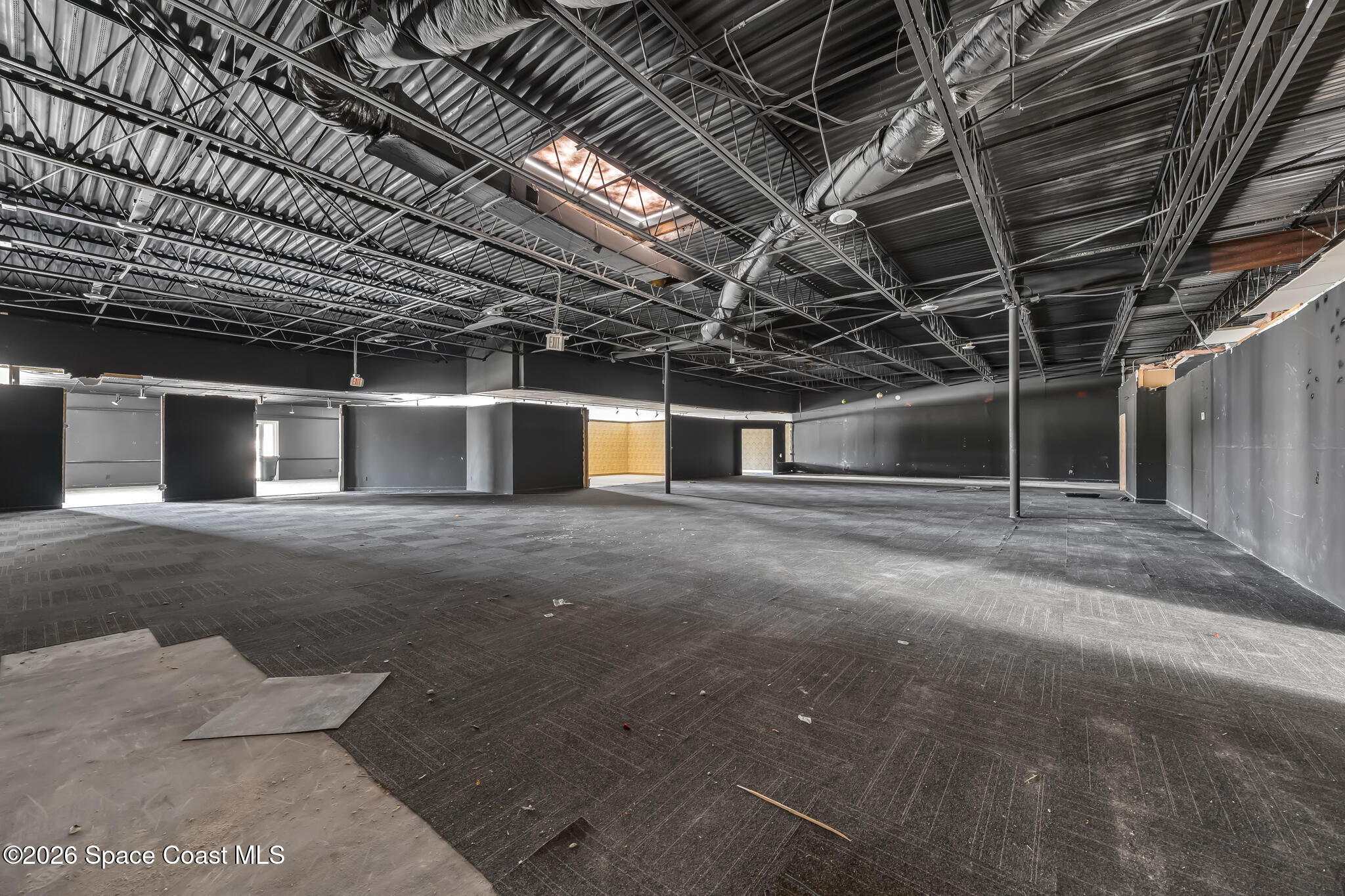 2705 N Harbor City Boulevard