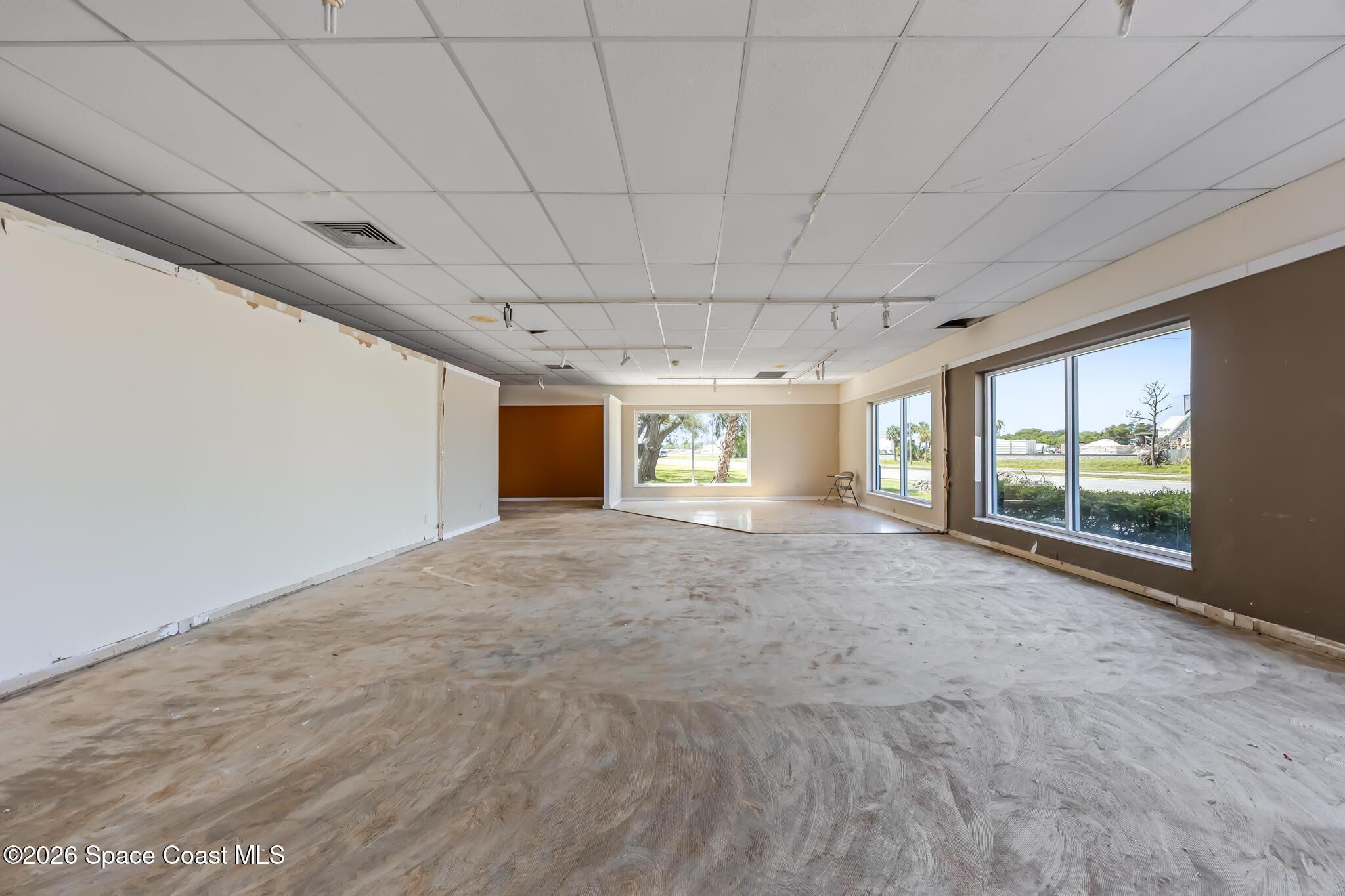 2705 N Harbor City Boulevard