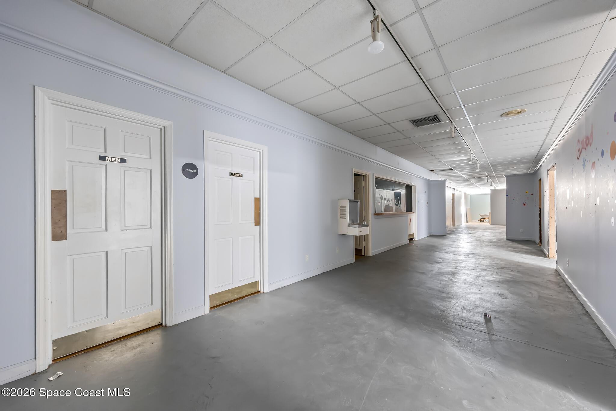 2705 N Harbor City Boulevard