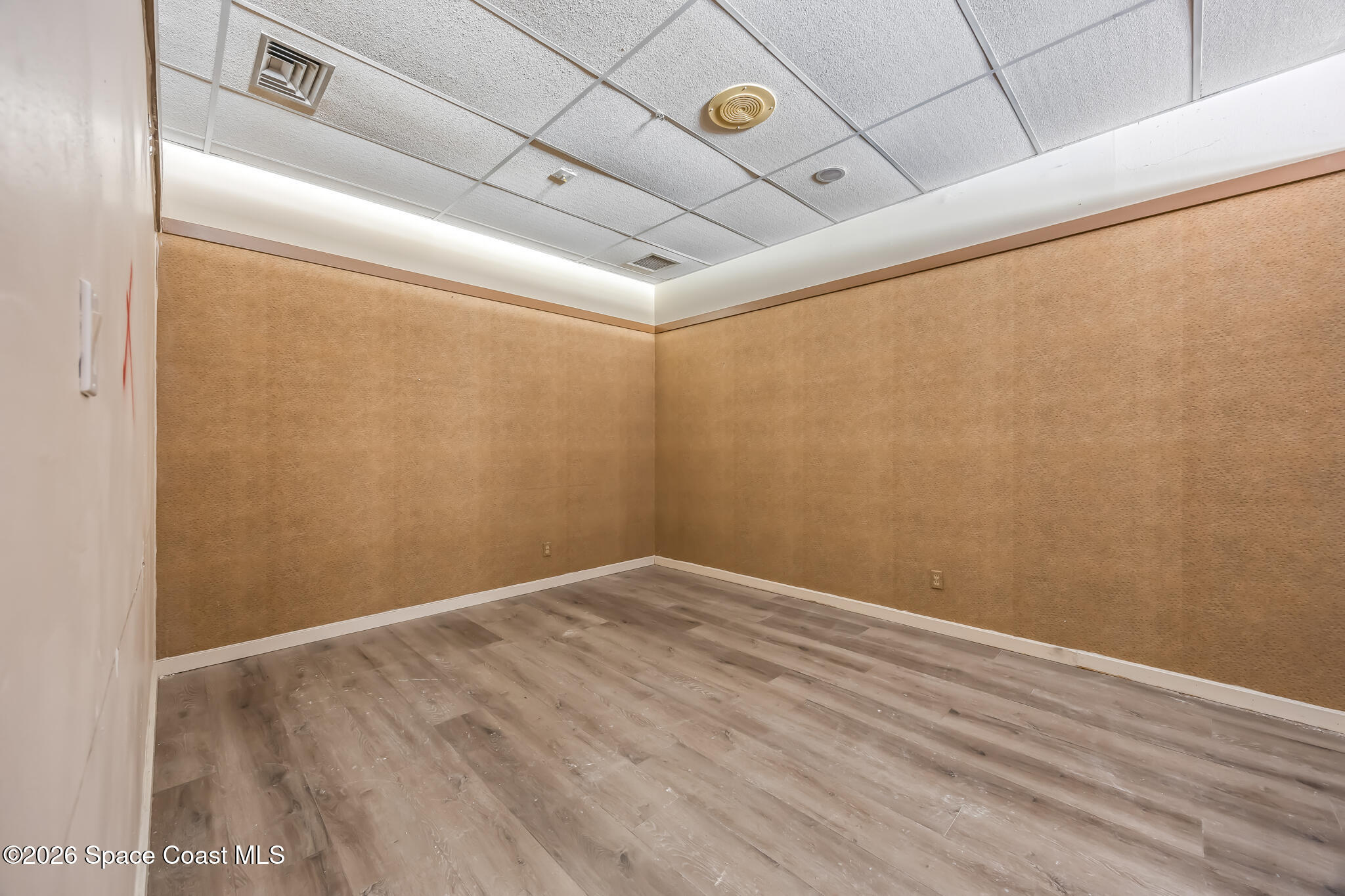 2705 N Harbor City Boulevard