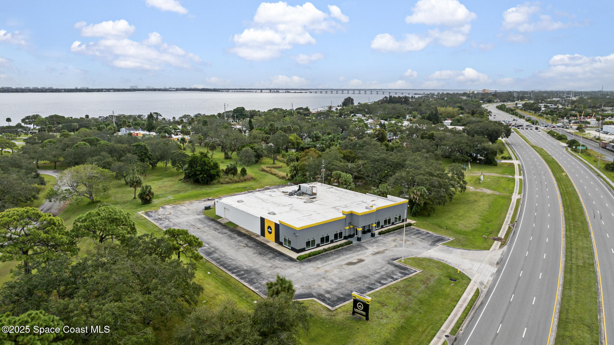 2705 N Harbor City Boulevard