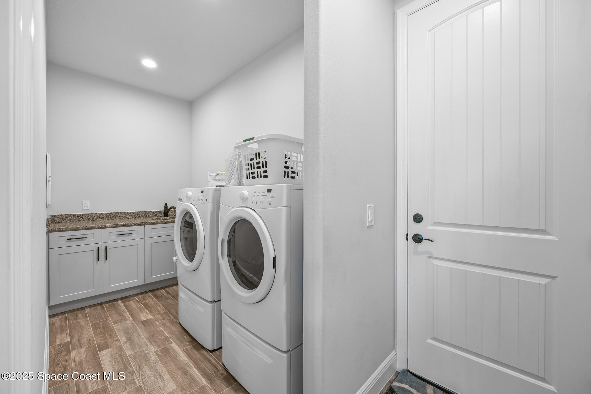 410 Flagler Road SE