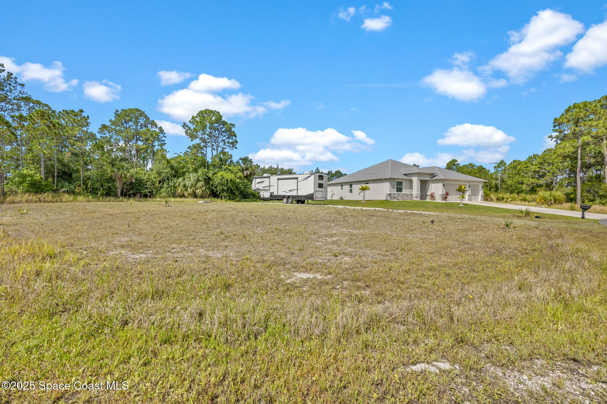410 Flagler Road SE