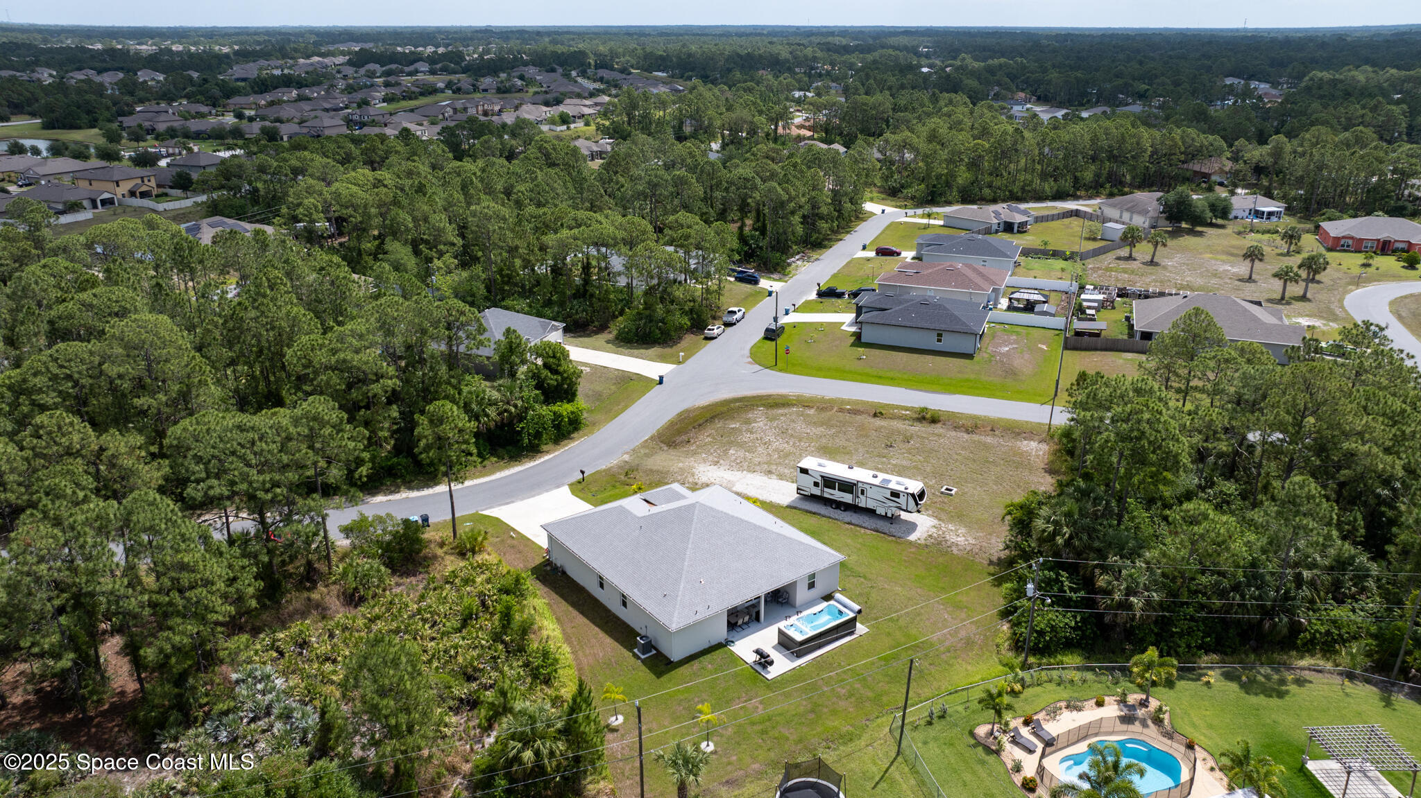 410 Flagler Road SE